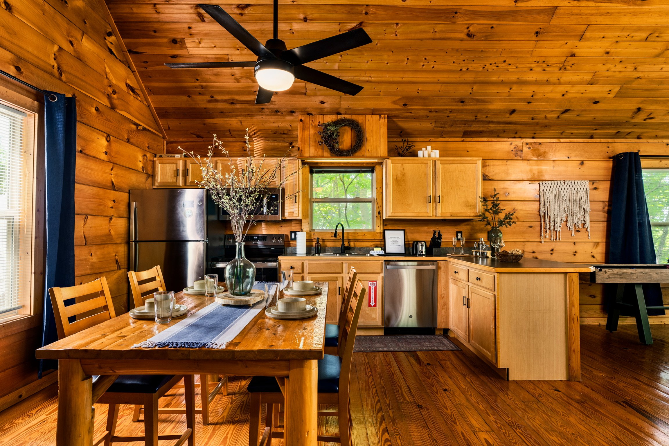 blue sage hideaway - kitchen 1