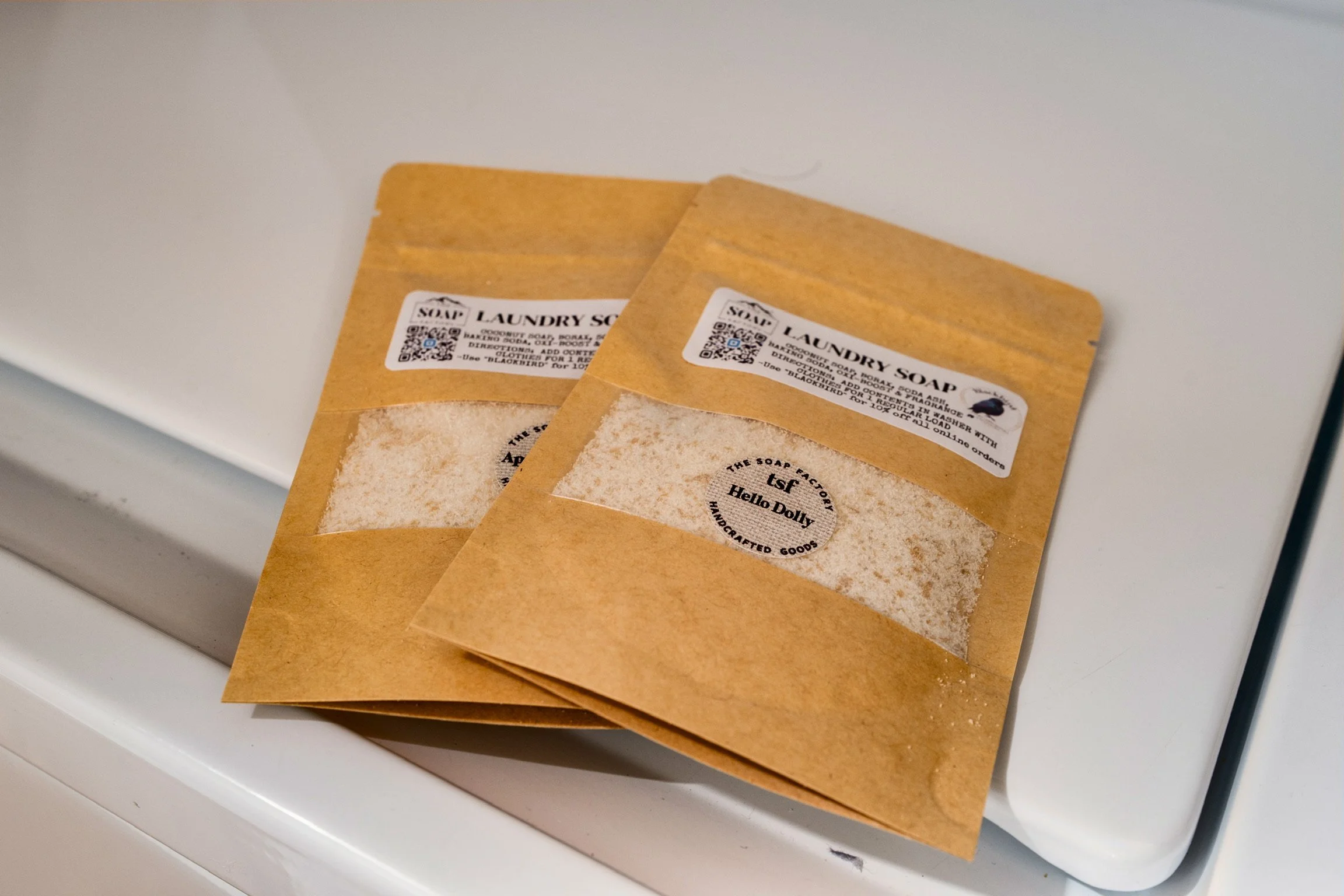 Blue Sage Hideaway laundry soap packets