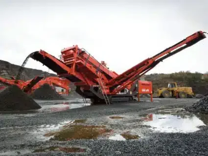 CIDS concrete and asphalt crushing equipment processing material for recycling