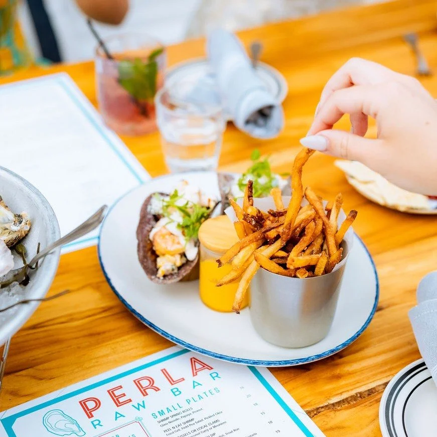 Tuesday drill. SEE YA SOON! 

🍋&zwj;🟩 $7 House Margaritas
🌶️ $10 Fuego Margaritas
🌮 $6 &Agrave; La Carte Fish, Shrimp or Oyster Tacos (4-9pm)* 
🦪 $1.50 Oysters (4-6pm)

*Option to add any side, including our truffle fries, for an extra fee