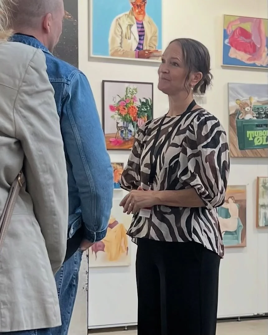 Affordable Art Fair &auml;r nu slut och jag k&auml;nner mig s&aring; glad och tacksam &ouml;ver att ha f&aring;tt st&auml;lla ut med fantastiska @cay.collective 🤍

Tack till alla som stannat till, tittat p&aring; mina m&aring;lningar och sagt n&arin