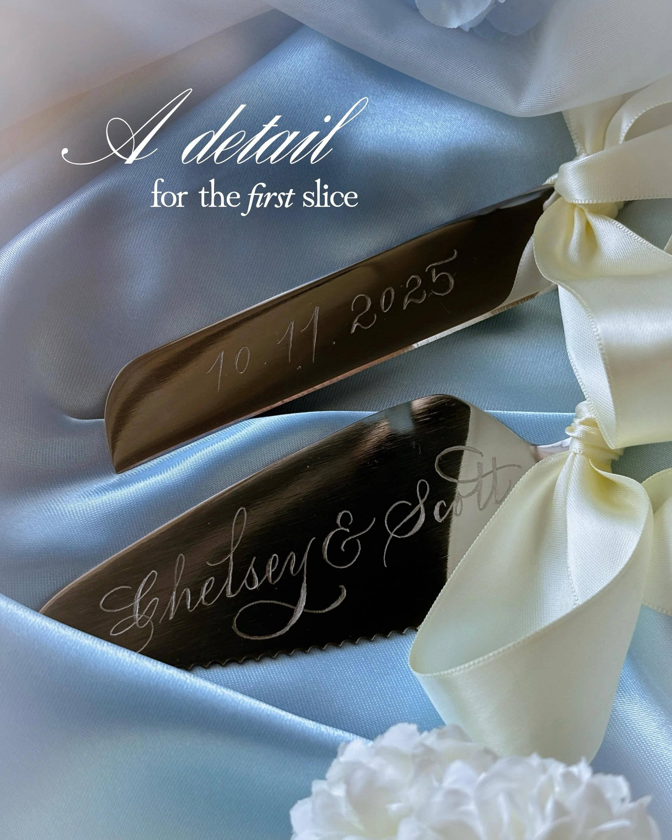 For the first slice, the first little tradition, and all the celebrations that follow.

A cake-cutting set hand-engraved especially for Chelsey &amp; Scott, 10.11.2025

𓈒⠀𓂃⠀⠀˖⠀𓇬⠀˖⠀⠀𓂃⠀𓈒

𝑷𝒐𝒑𝒑𝒚.𝑳𝒐𝒗𝒆𝒔.𝑪𝒂𝒍𝒍𝒊
Curated calligraphy for ti