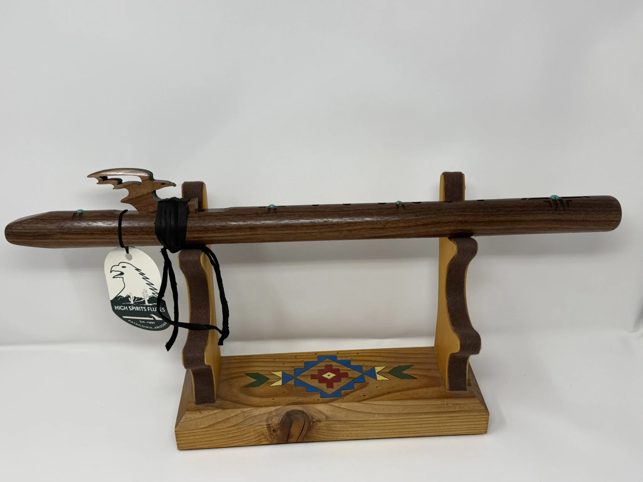 High Spirits Traditional "Red Tail Hawk" Native American Style Flute in G Minor - Walnut