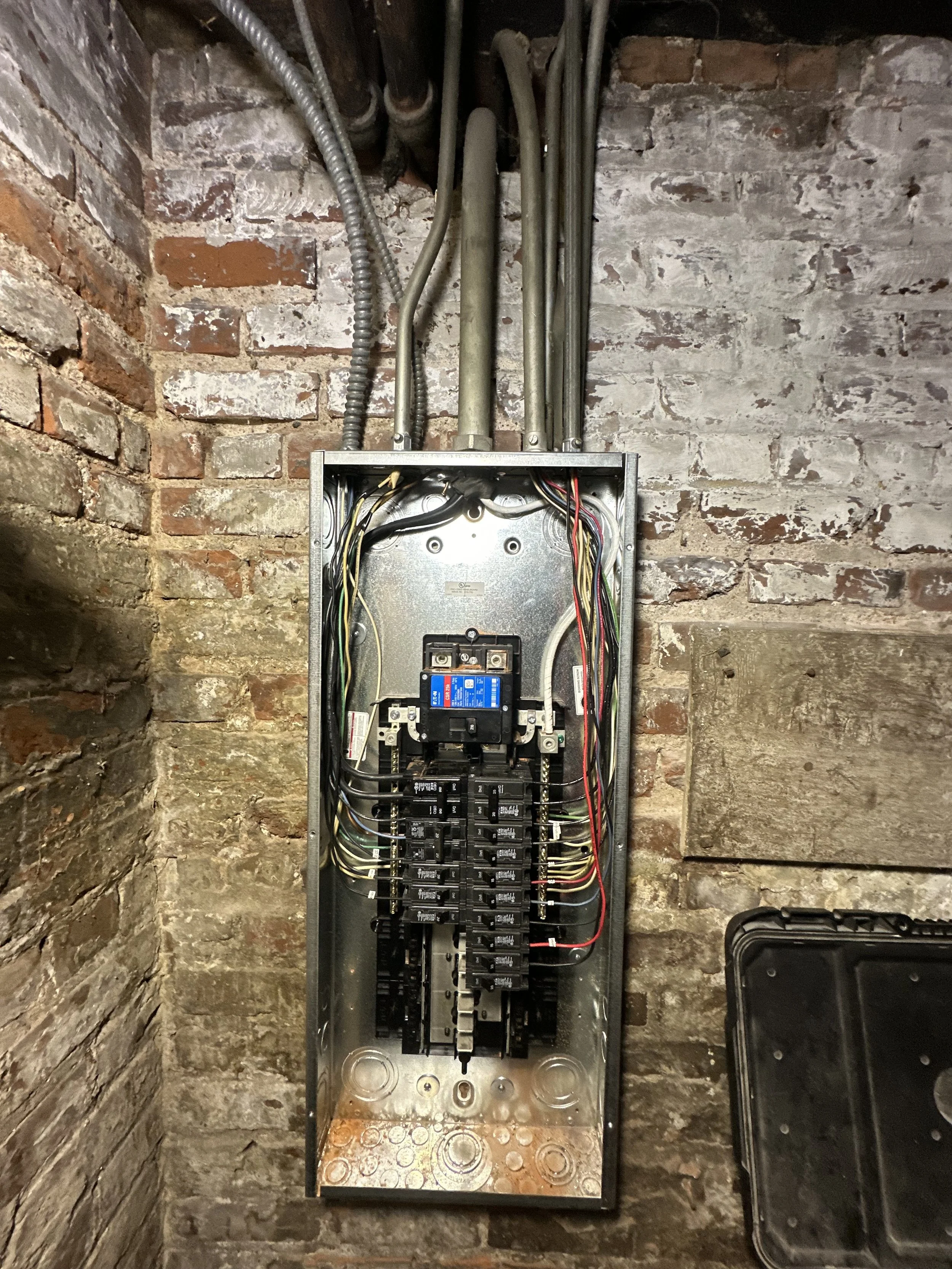 a modern solution to fuses