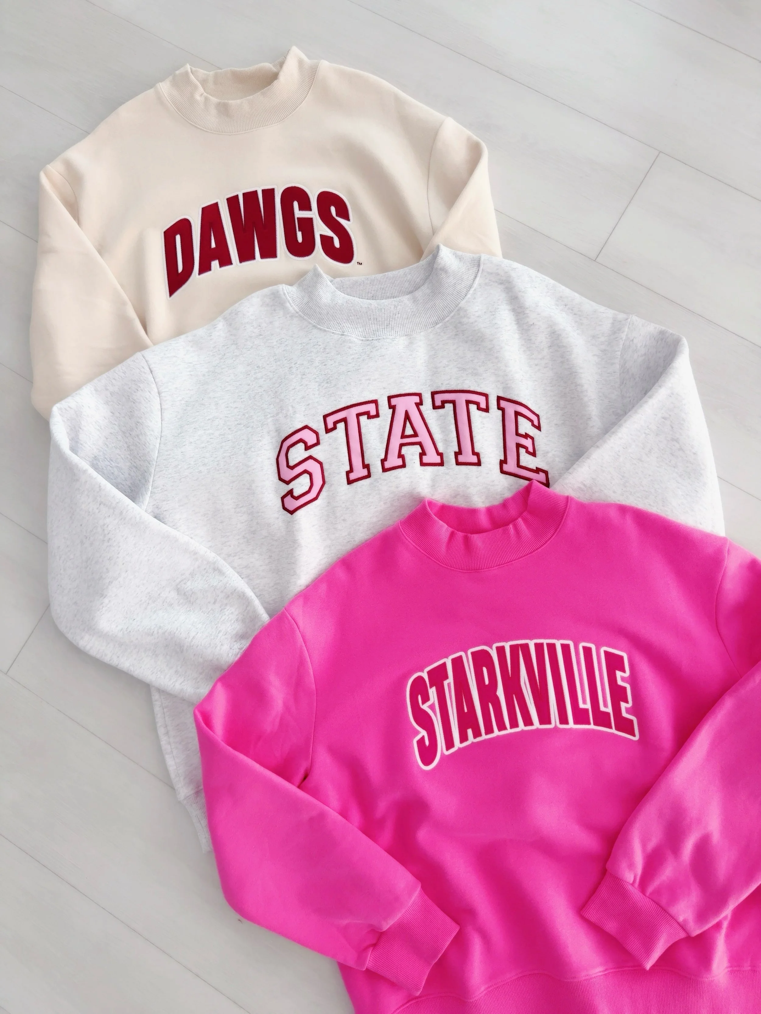 Mockneck Sweatshirt season is HERE 💞✨ www.ijusthavetohaveit.com