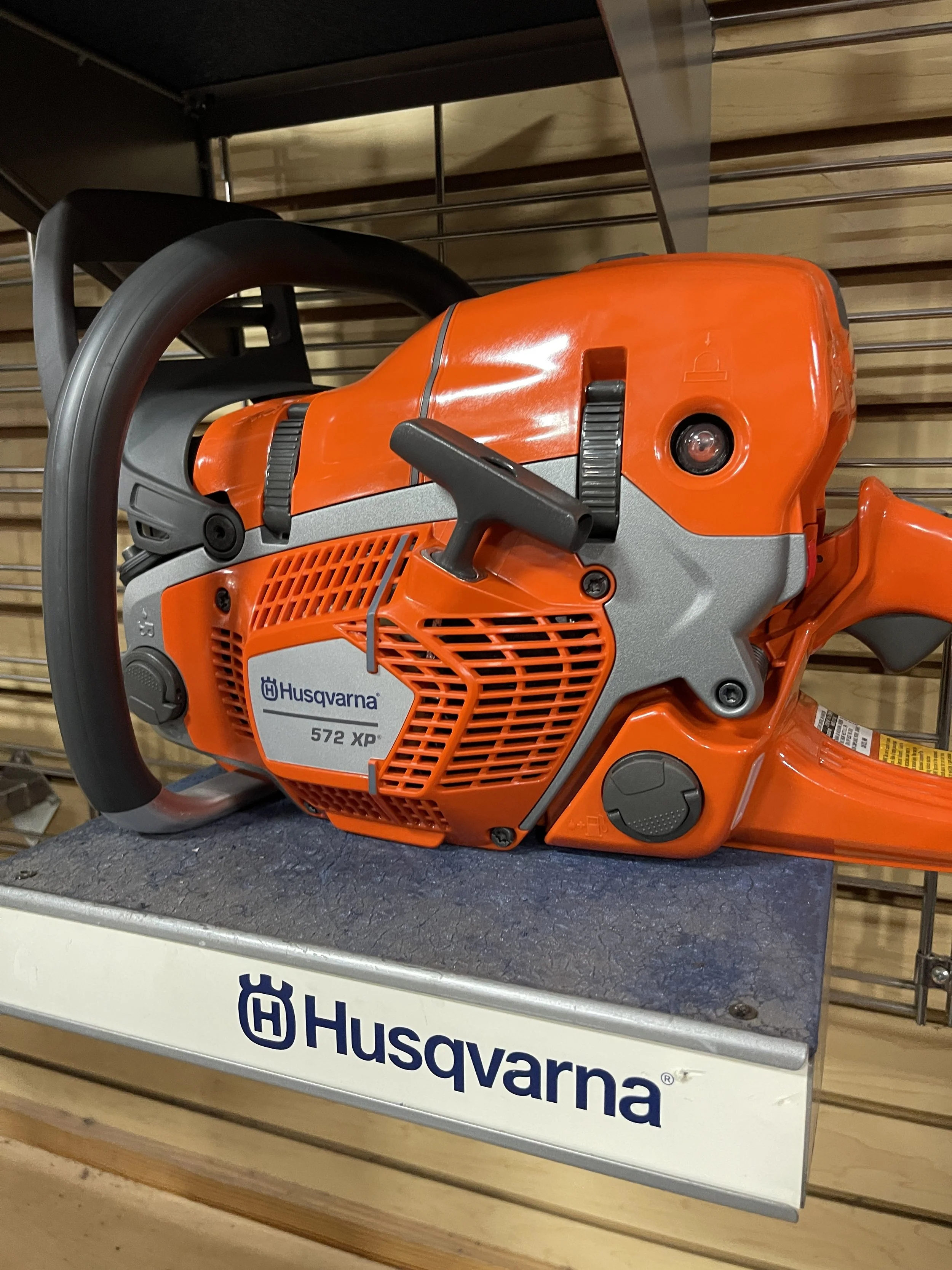 Husqvarna 572 XP Chainsaw