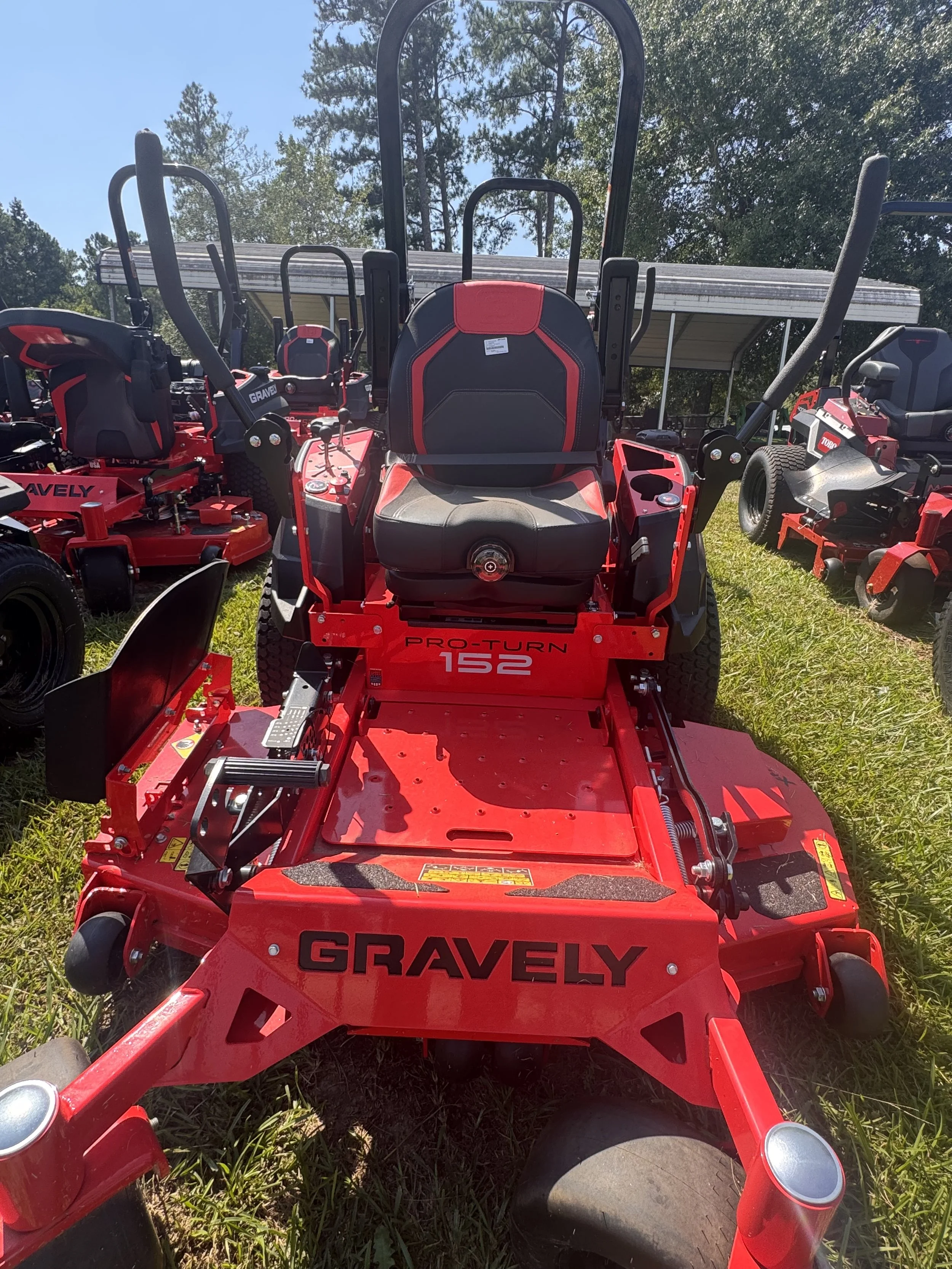 Gravely- Pro Turn 152