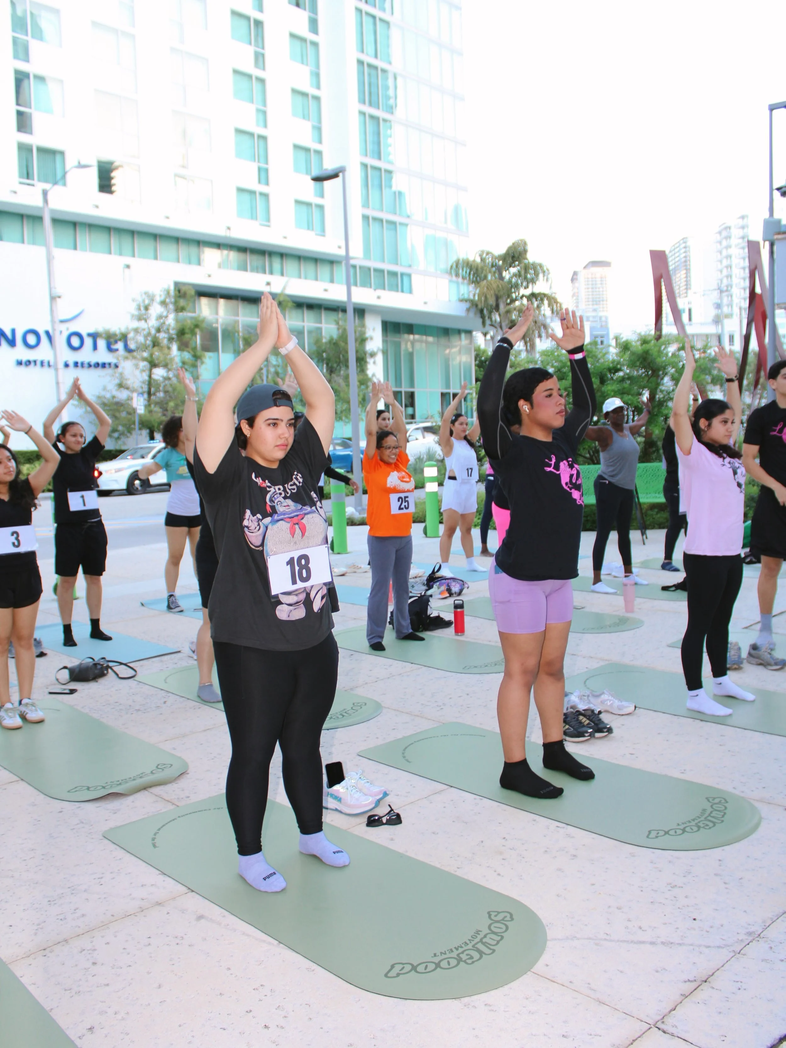This past weekend, SoulGood had the opportunity to be part of such a special 5K 💚 Thank you @leadingwithloveinc for welcoming us and putting together such a beautiful event. So grateful to move, connect, and be part of our Miami community 🌱✨