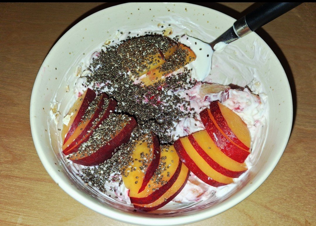 Nectarine Melba Overnight Oats