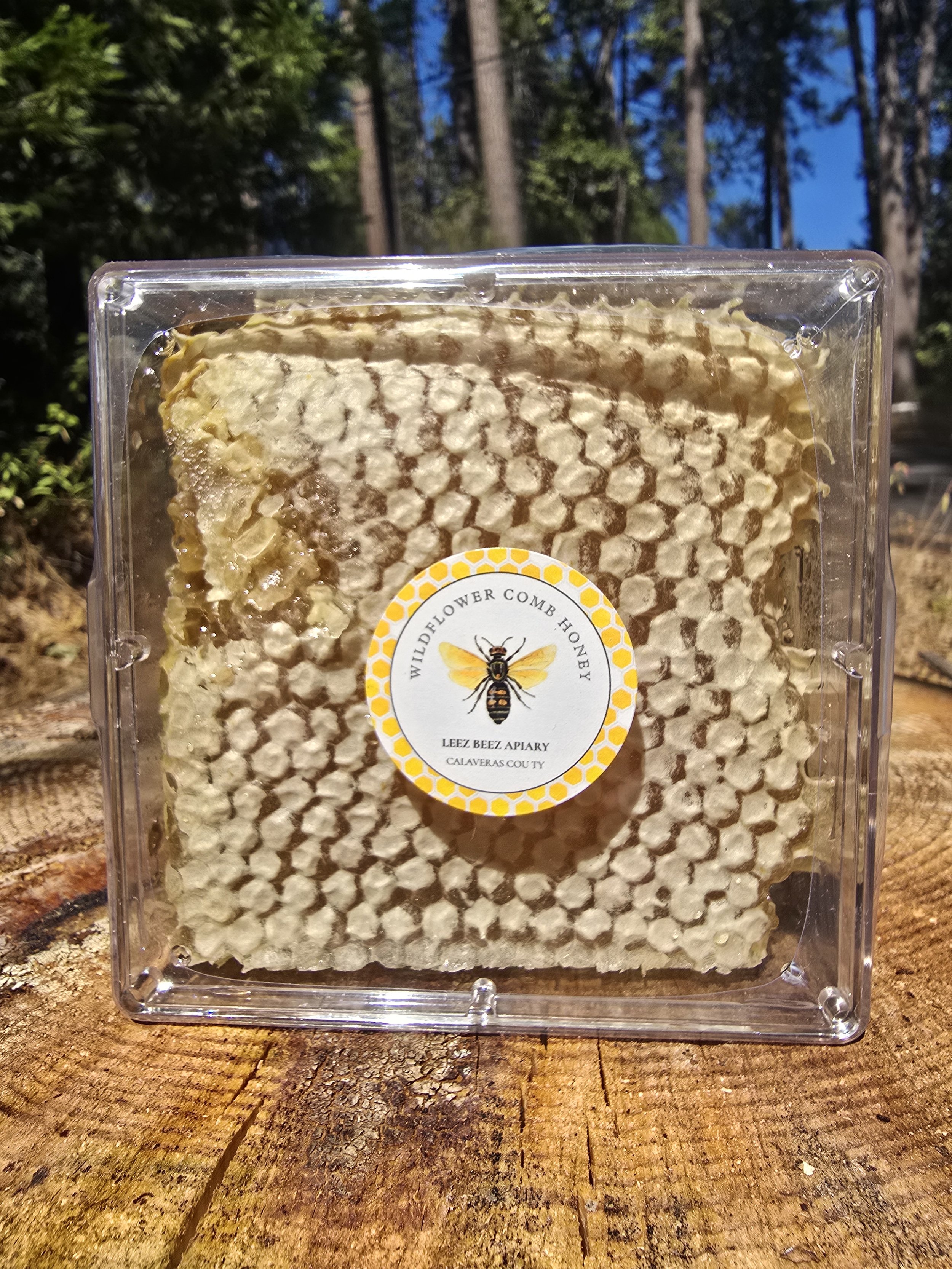 Raw Murphys Cut Comb Honey - 4 inch square