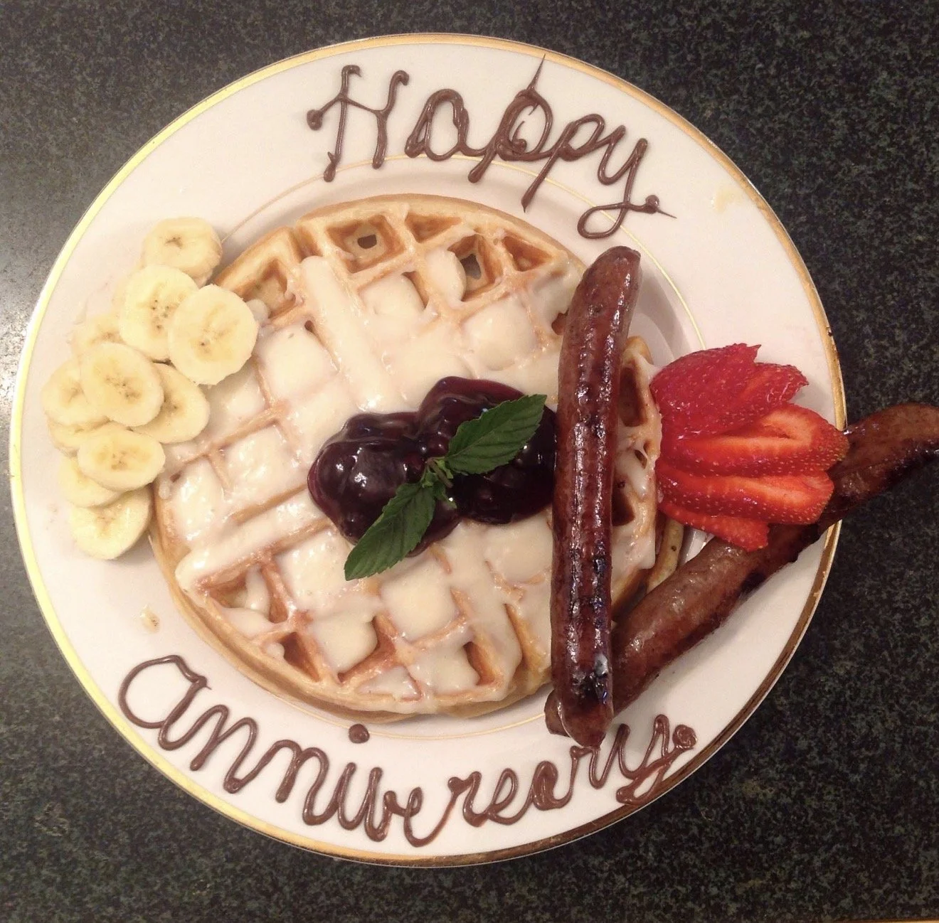 breakfast plate with writing on it Happy Anniversary
