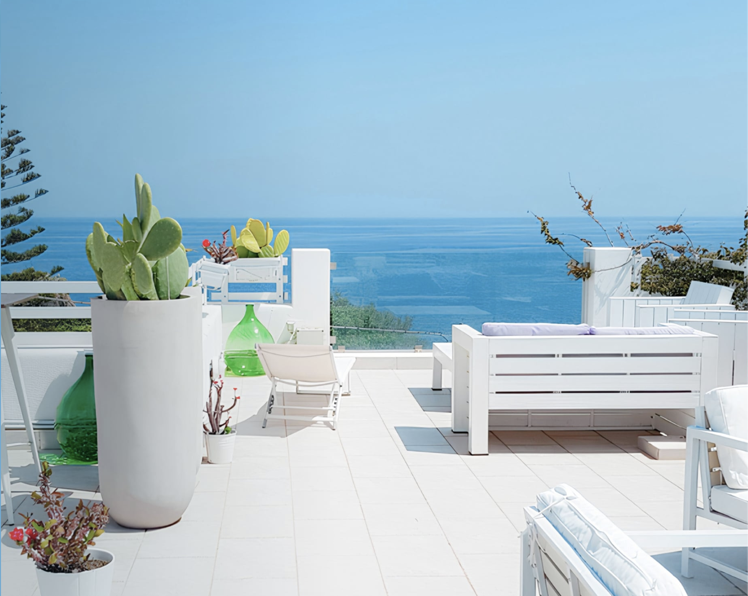 Stay at Villa Sea Rose