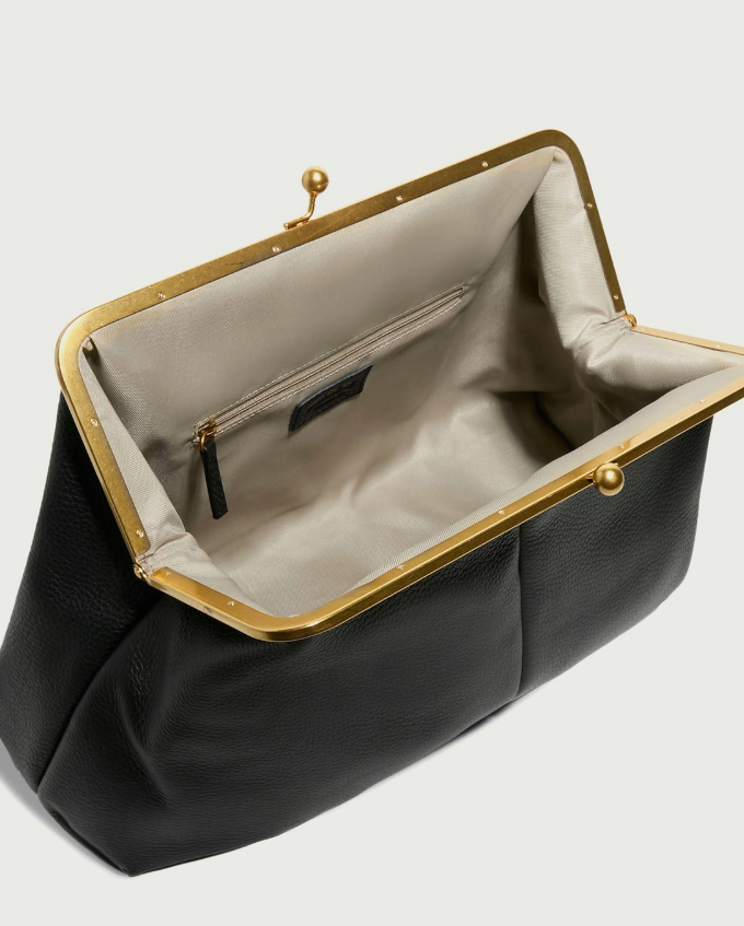 american leather open.png