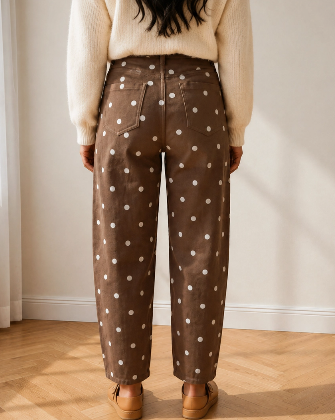 polka dot barrel pants back.png