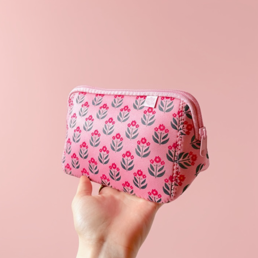 whimsy cosmetic bag.png