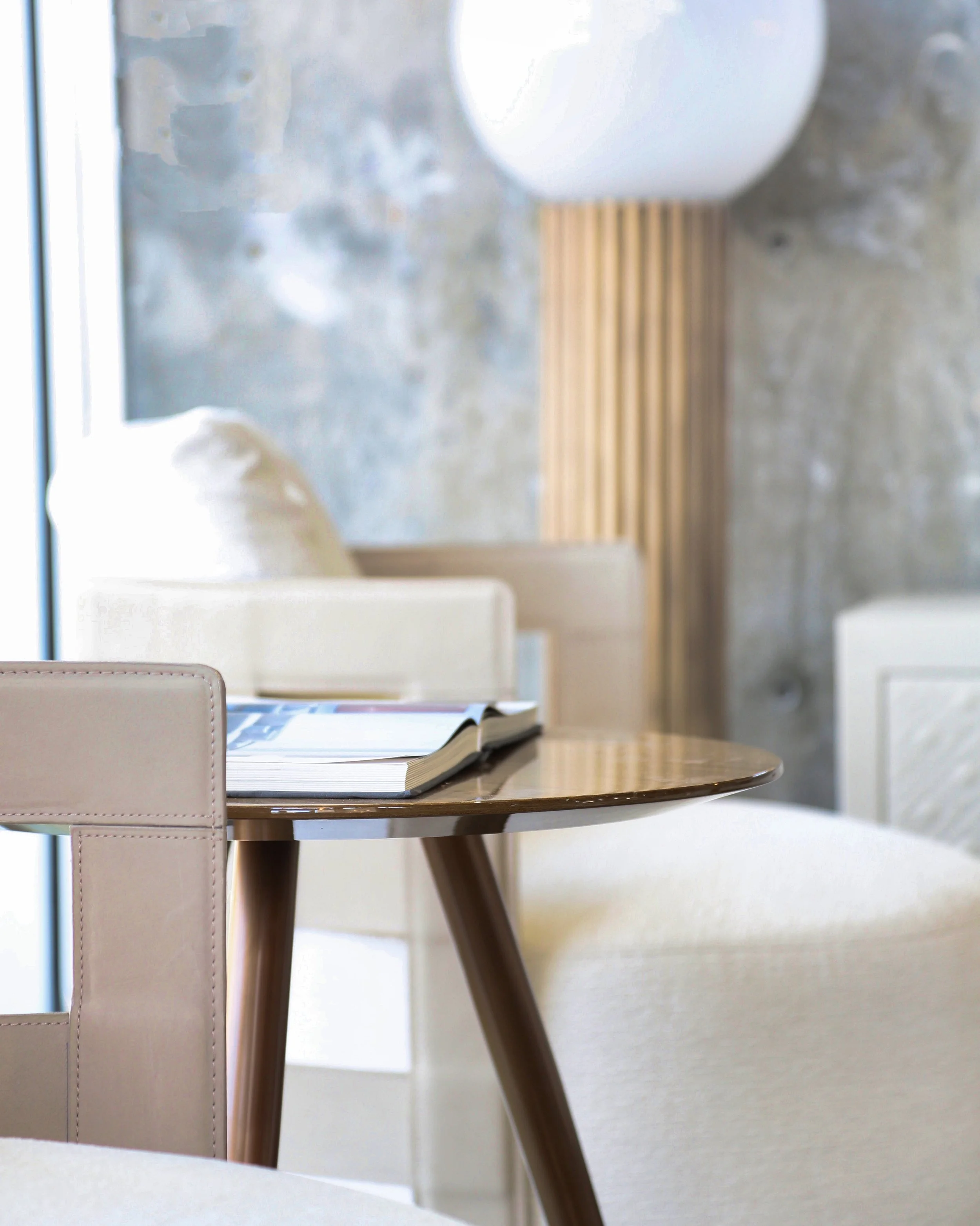 visione urbana_Andrea Turconi_White chair.jpeg