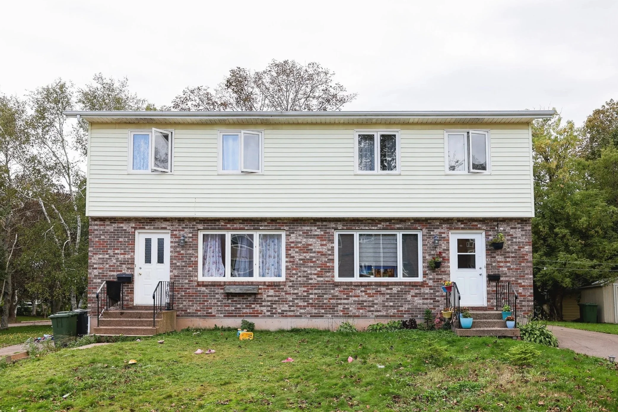 20-22 Ashburn Crescent