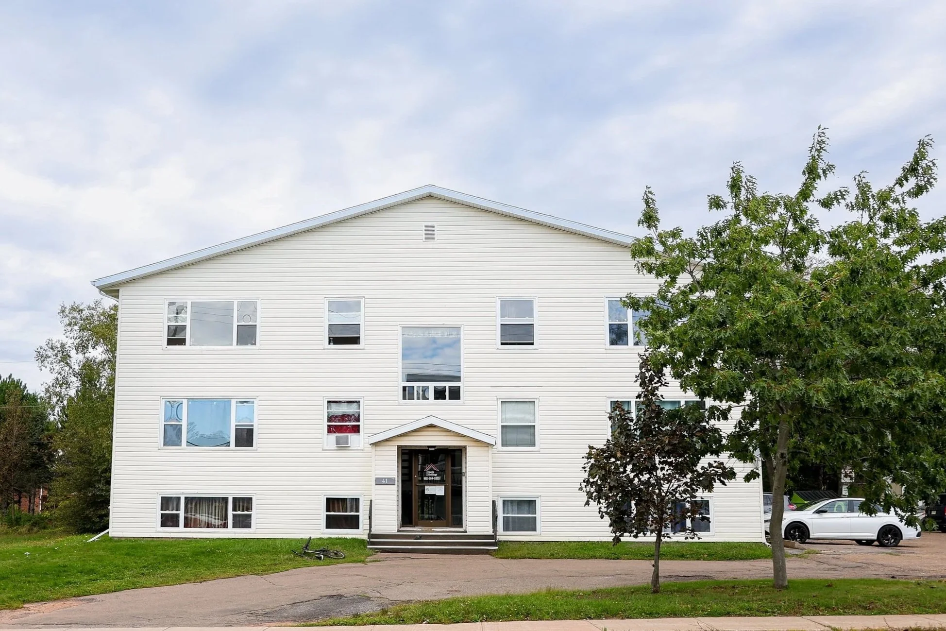 41 Belvedere Avenue