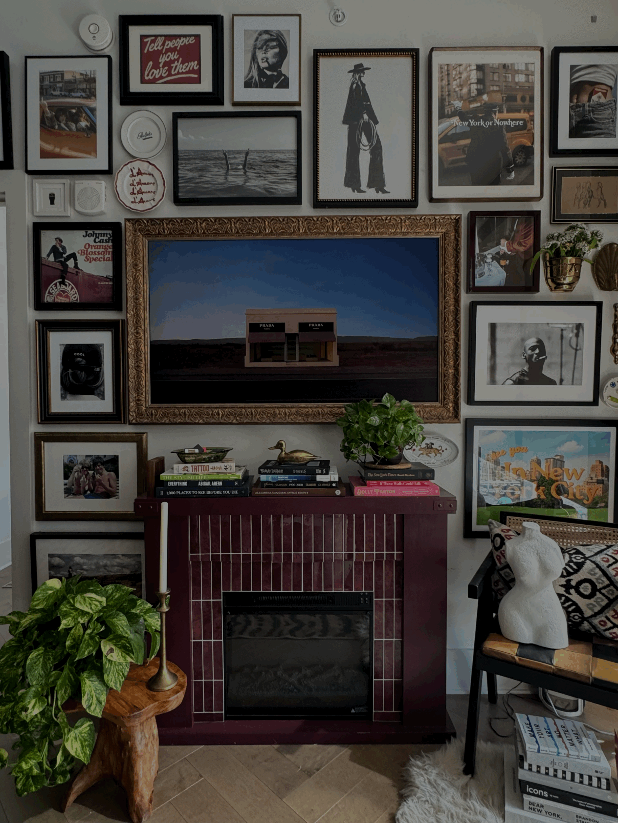 Custom Gallery Wall Design