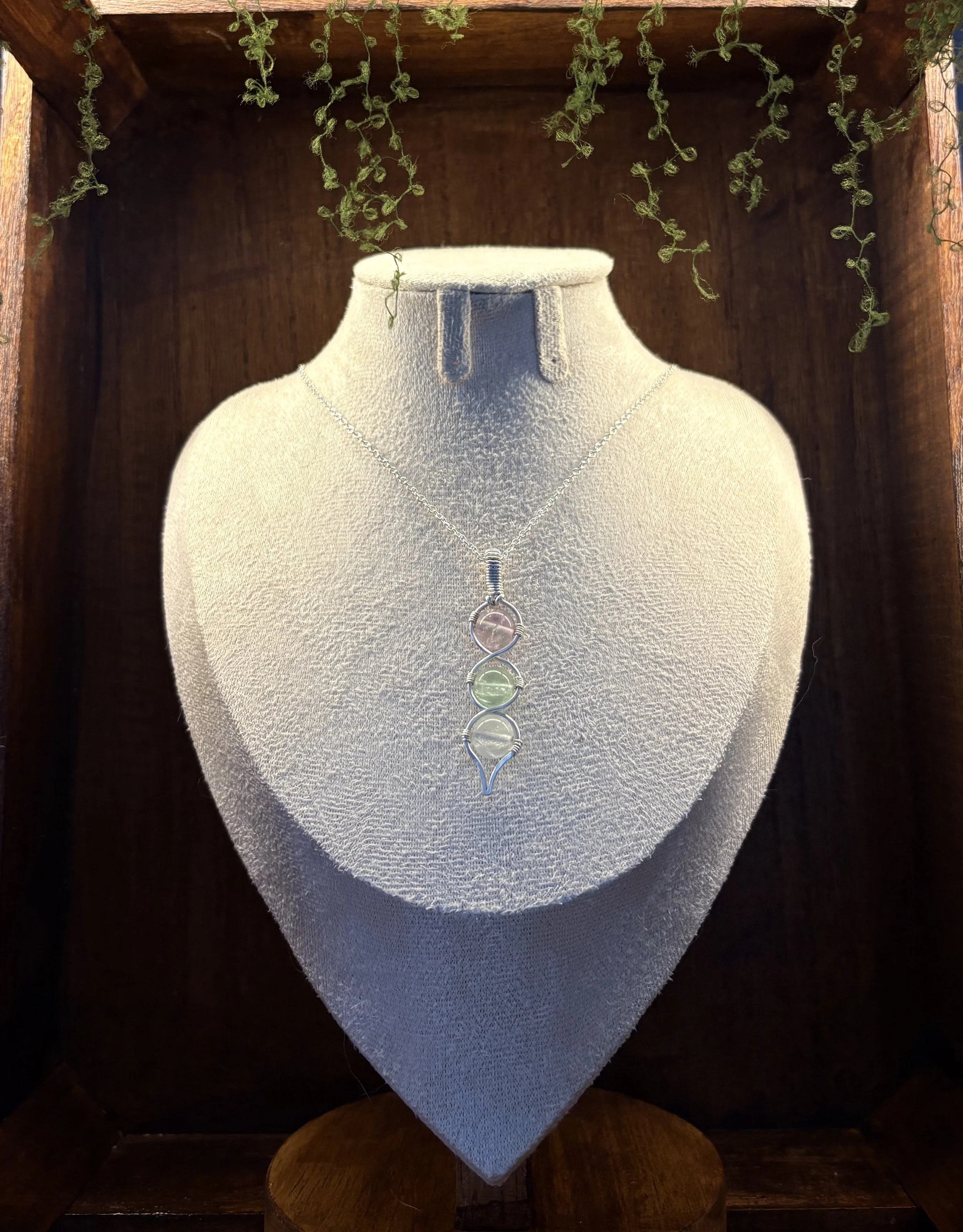 Jayne Pendant - Fluorite