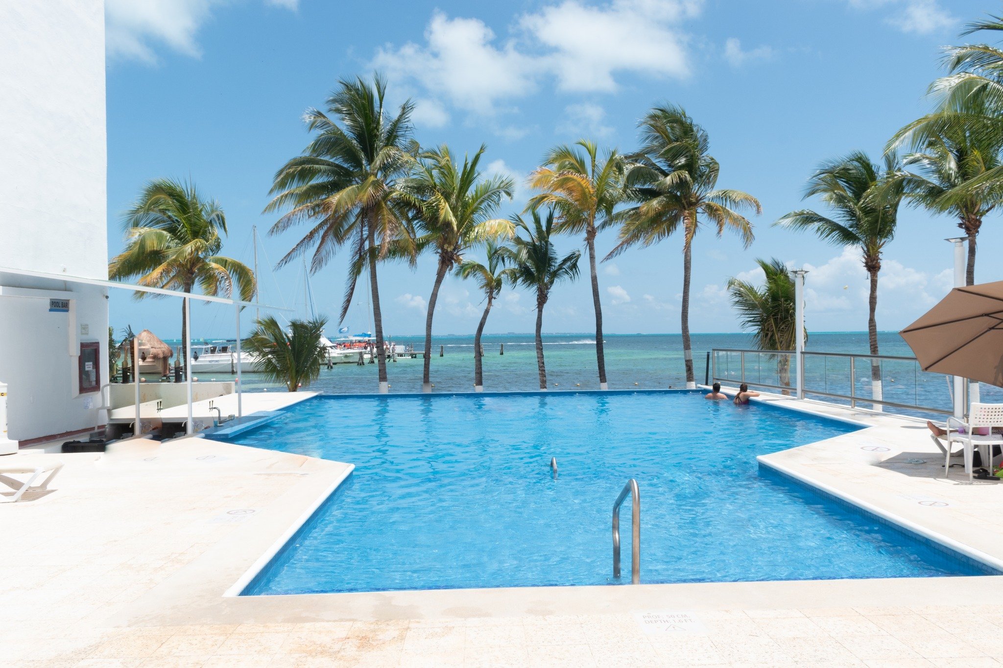Ocean_view_Cancun_1.jpg