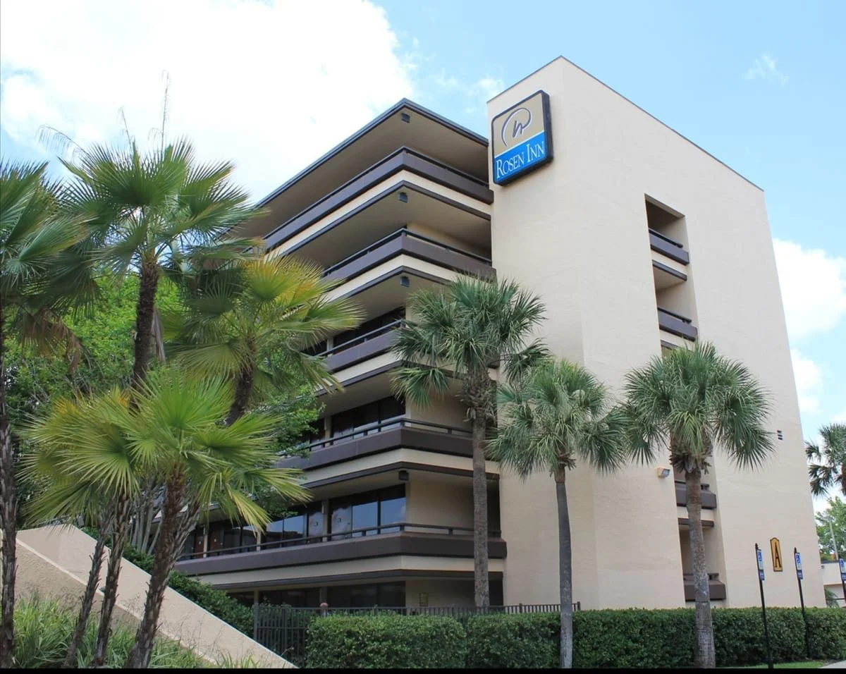 exterior-view-of-the-hotel-at-rosen-inn-at-pointe-orlando.jpg