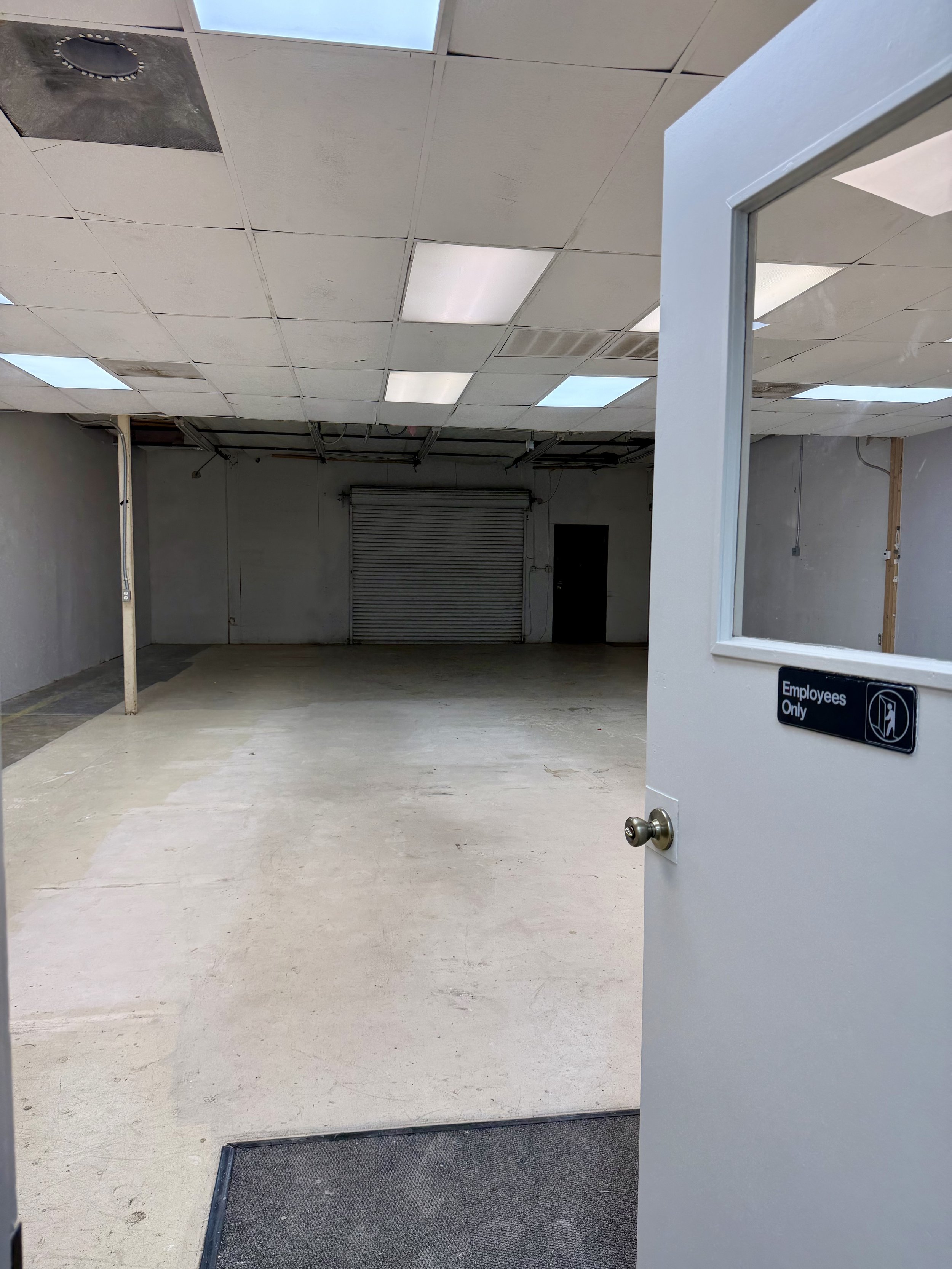 Air Conditioned Warehouse