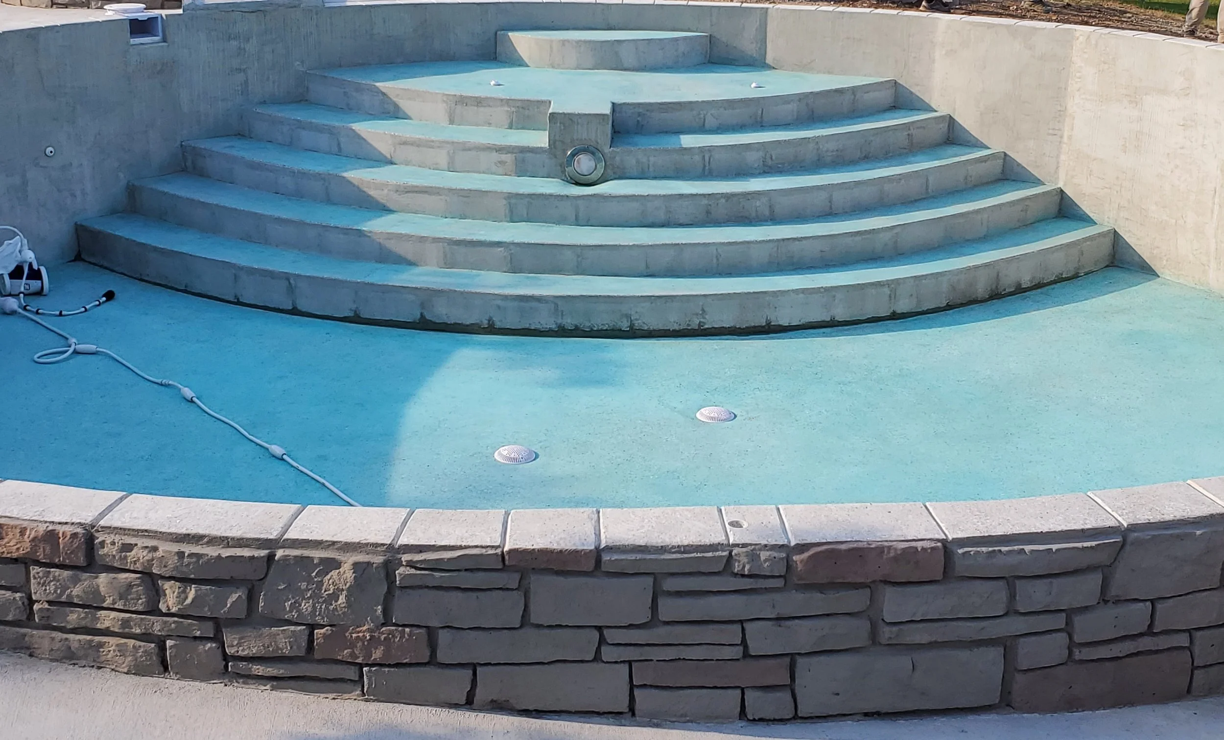 CUSTOM INSIDE STEPS