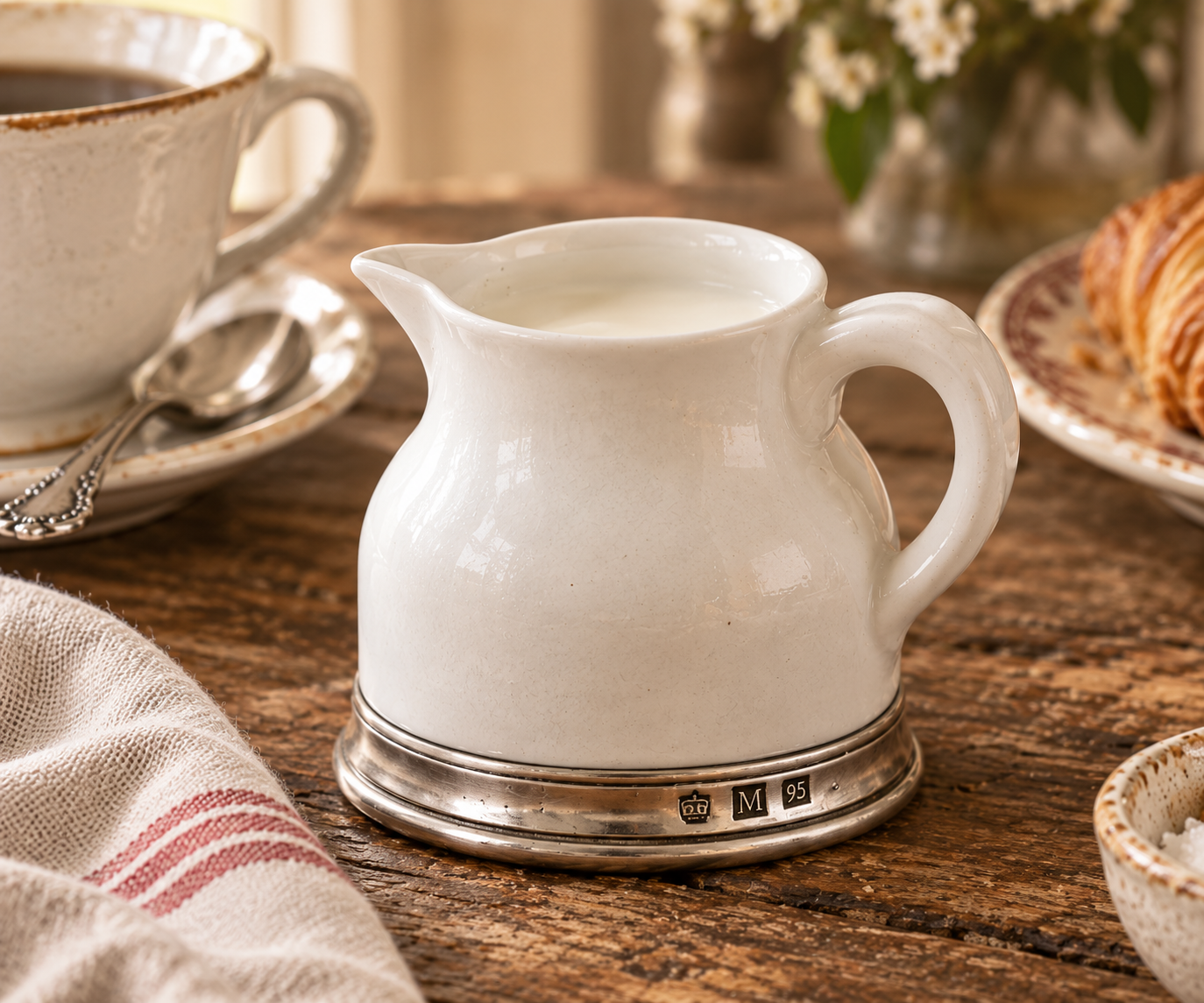The White Cream MATCH Creamer