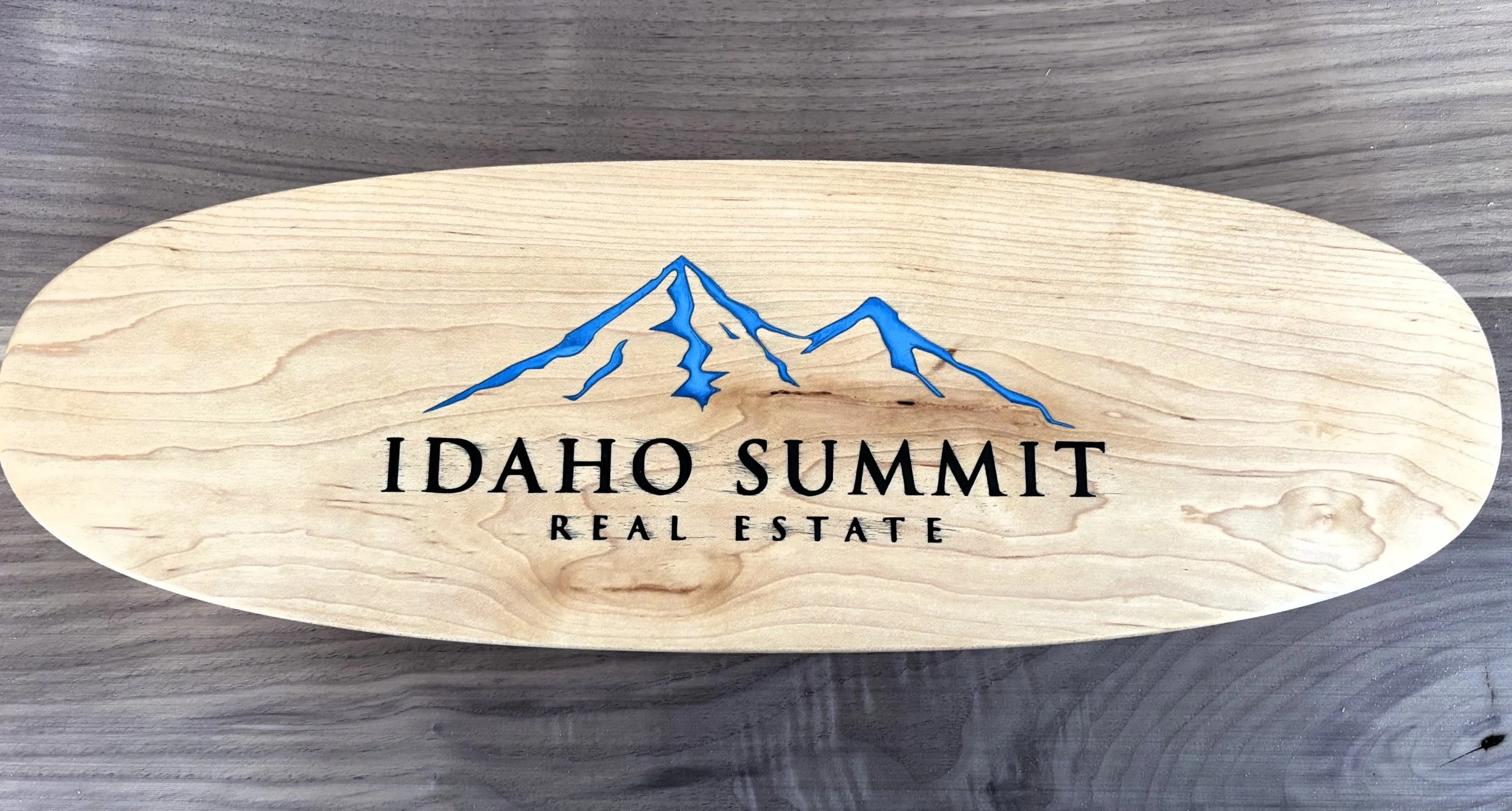 Customer Logo Wooden Décor
