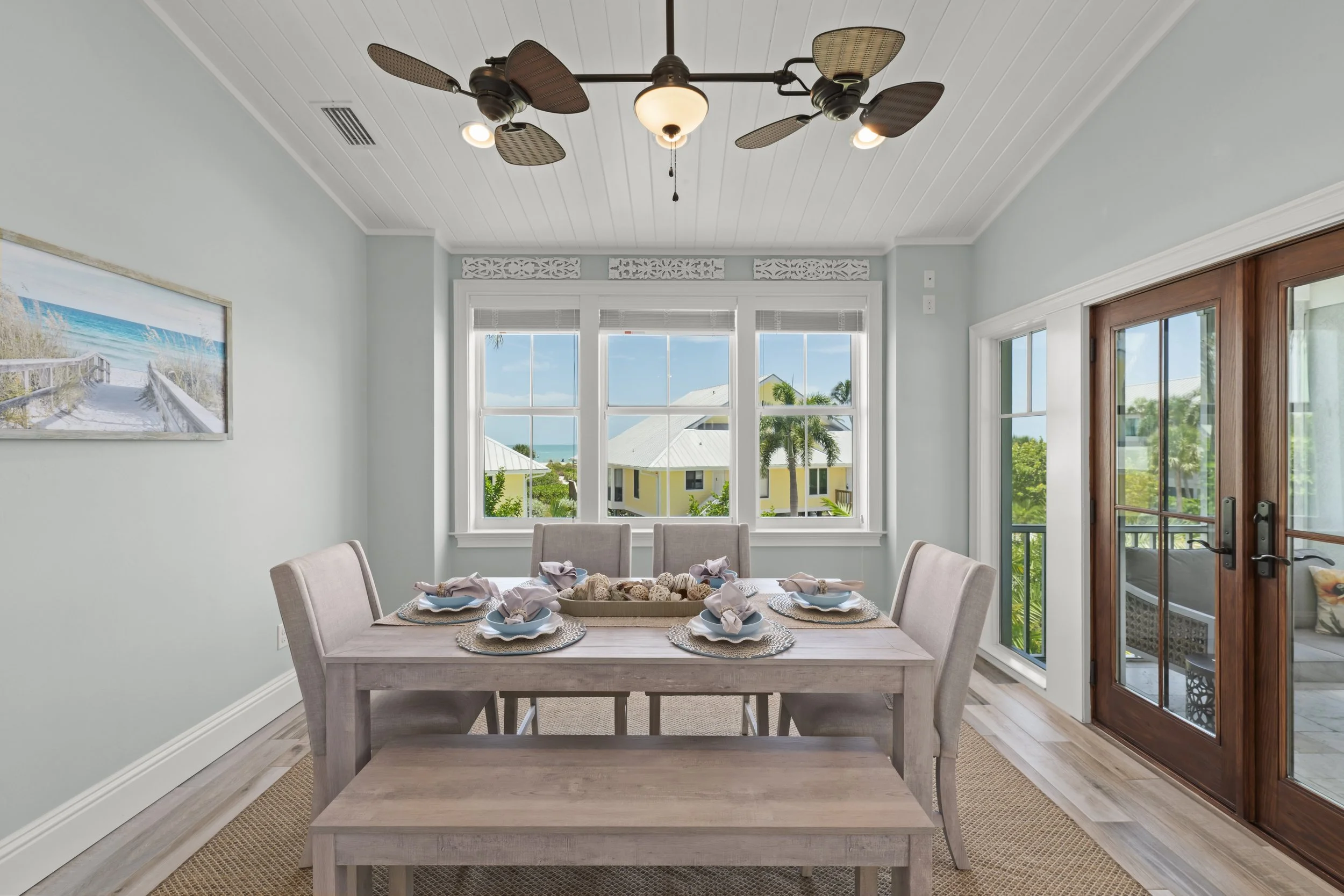 8 Dining 1a 2.jpg