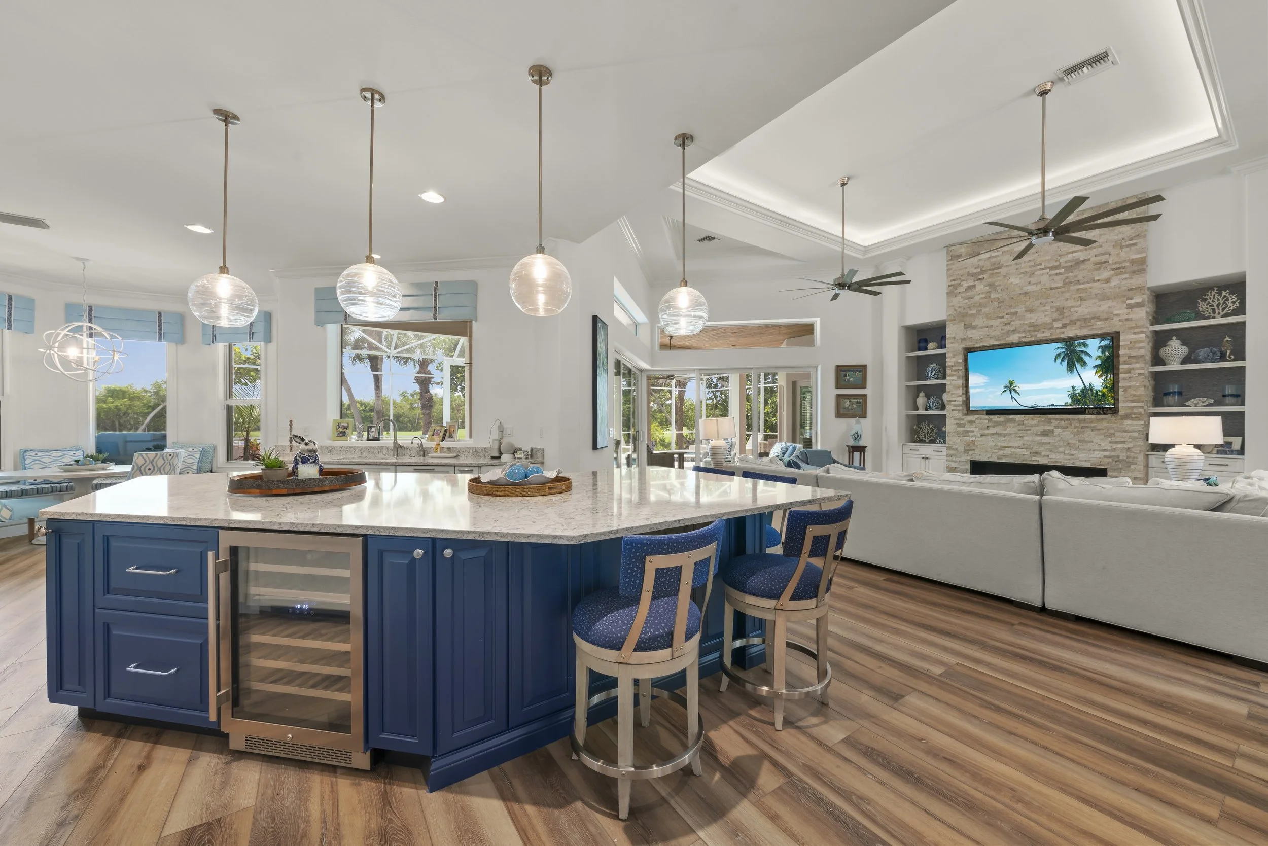 2 Kitchen 1c 3.jpg