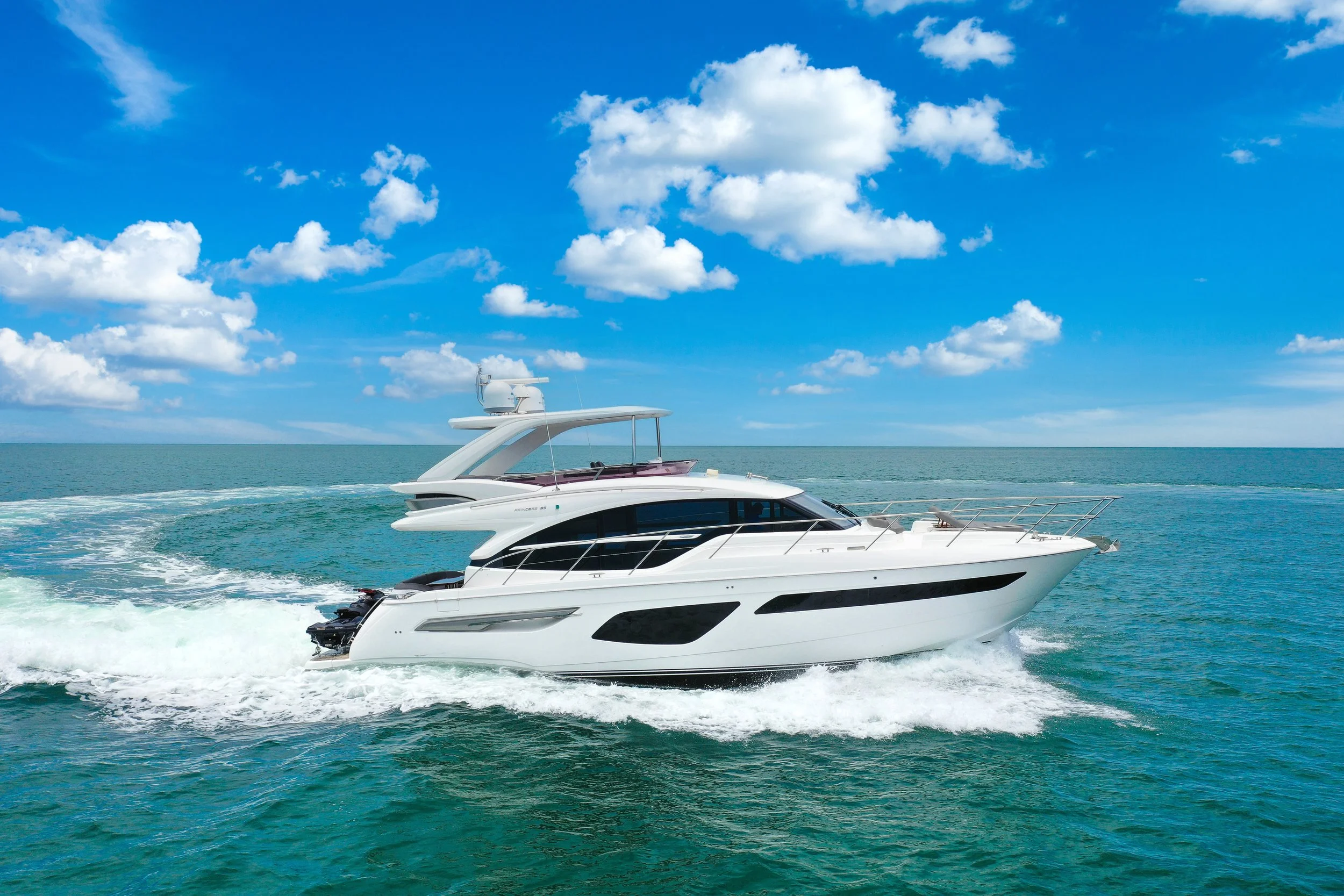 1 Yacht 11 NEW (1).jpg