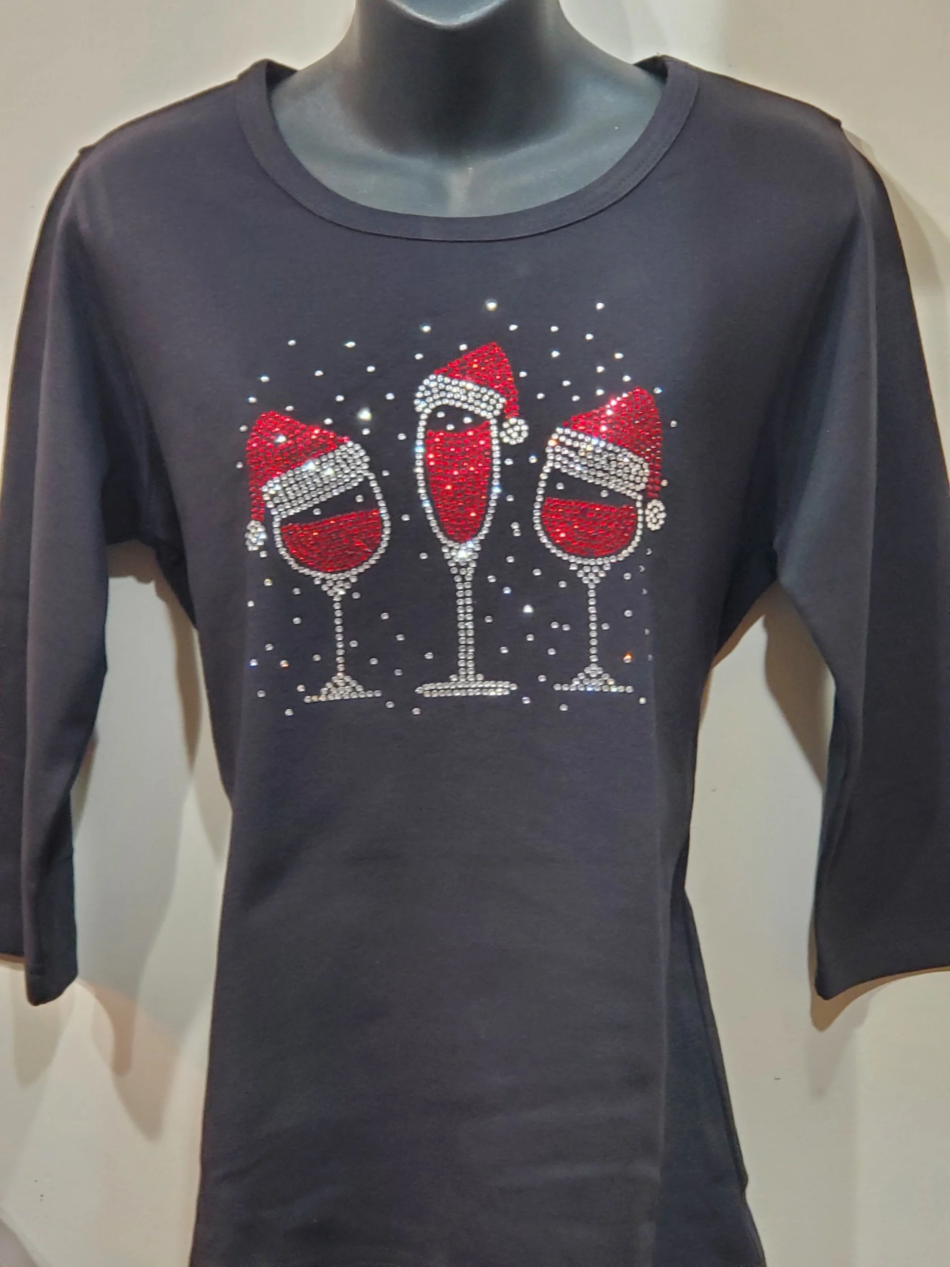 Trio of wine glasses (Xmas)
