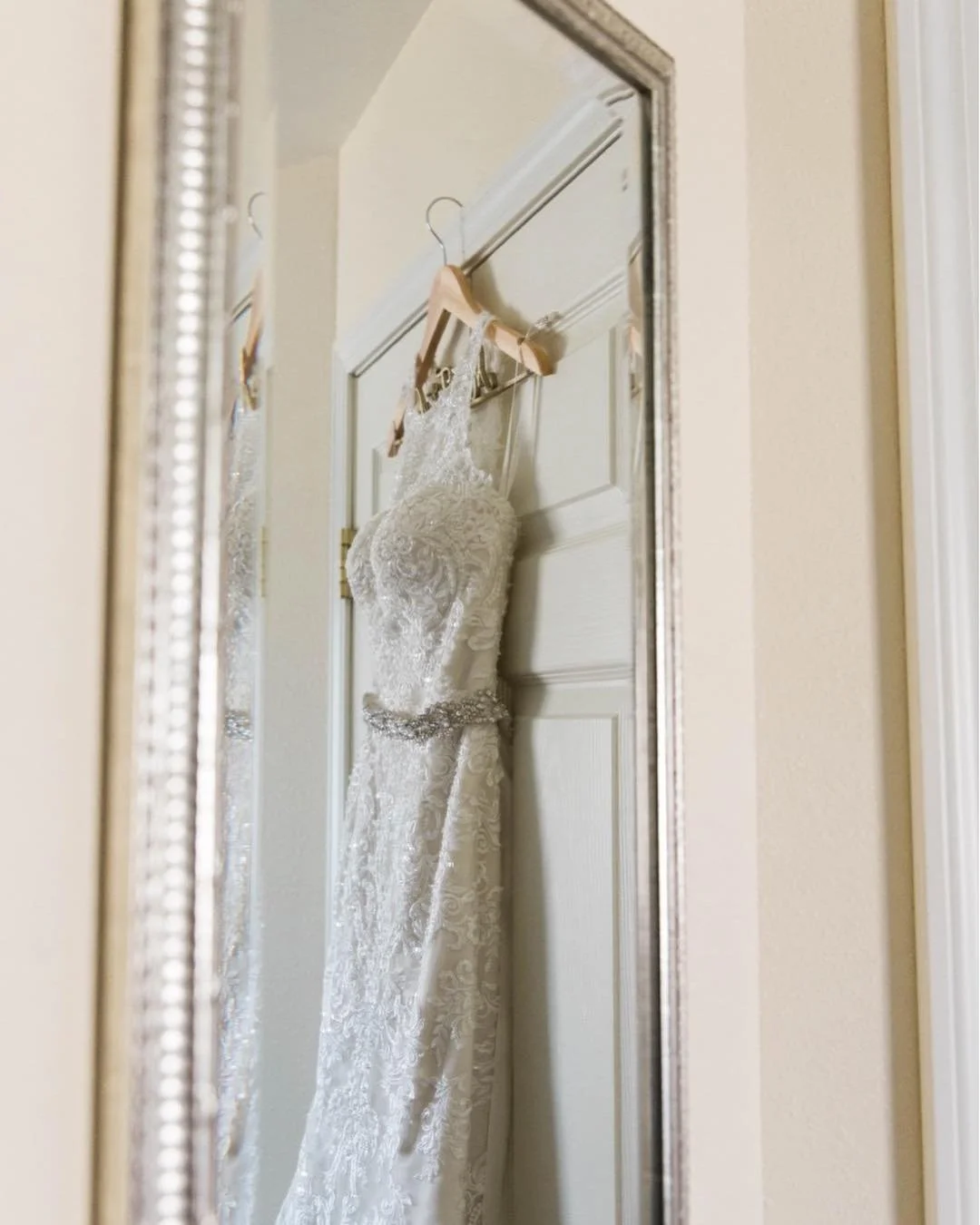 Beauty in the details. 
#weddingdetails #weddingdress #weddingshoes #vows #gettingready #clevelandweddingphotographer #clevelweddingphotographer #weddingphotography #intimatewedding #ido #bride #theknot #greenweddingshoes