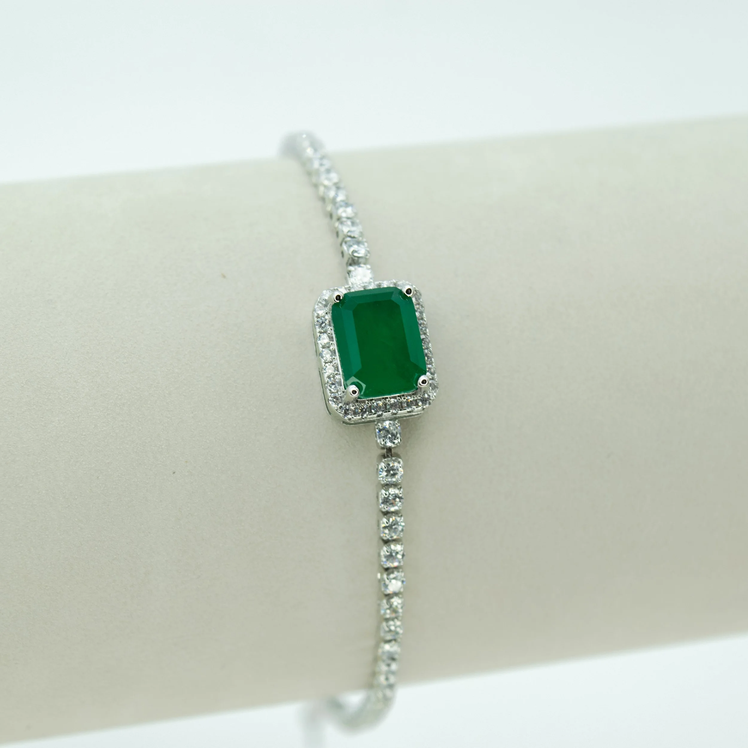 Brazalete Halo Verde Esmeralda