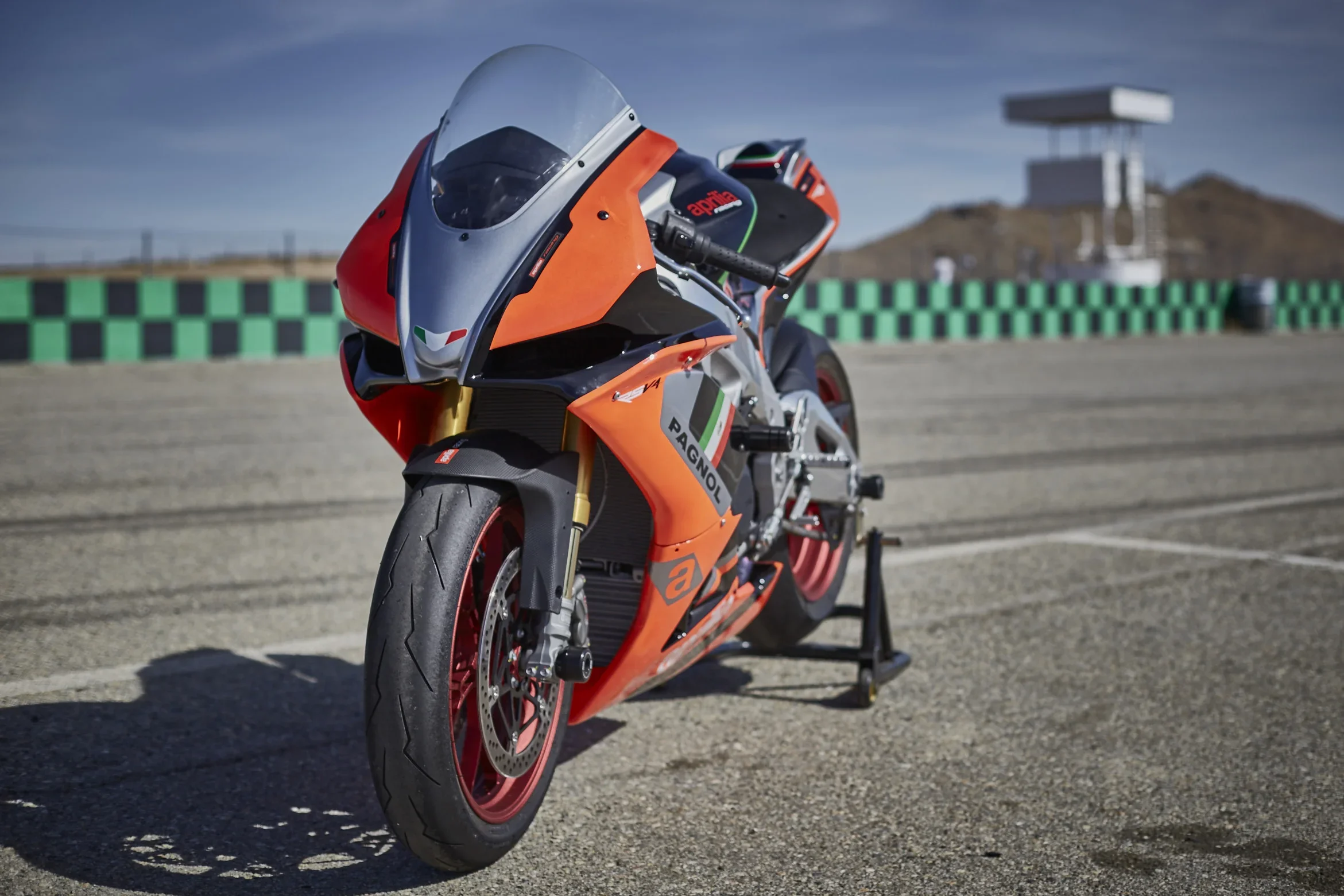 RSV4+SW+21.jpg.webp