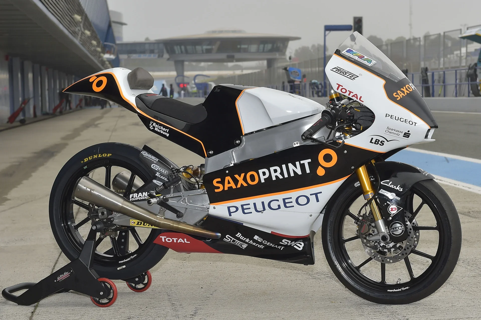 Peugeot-Motocycles-SAXOPRINT-2016-03.jpg.webp