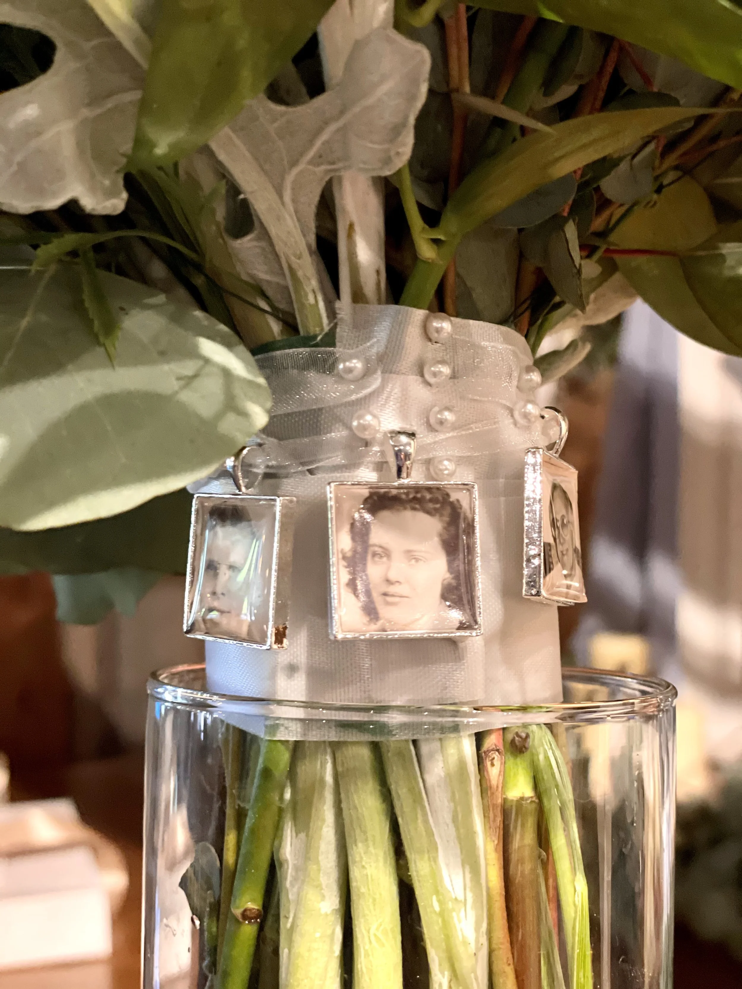 Bouquet Rememberence Charms.jpeg