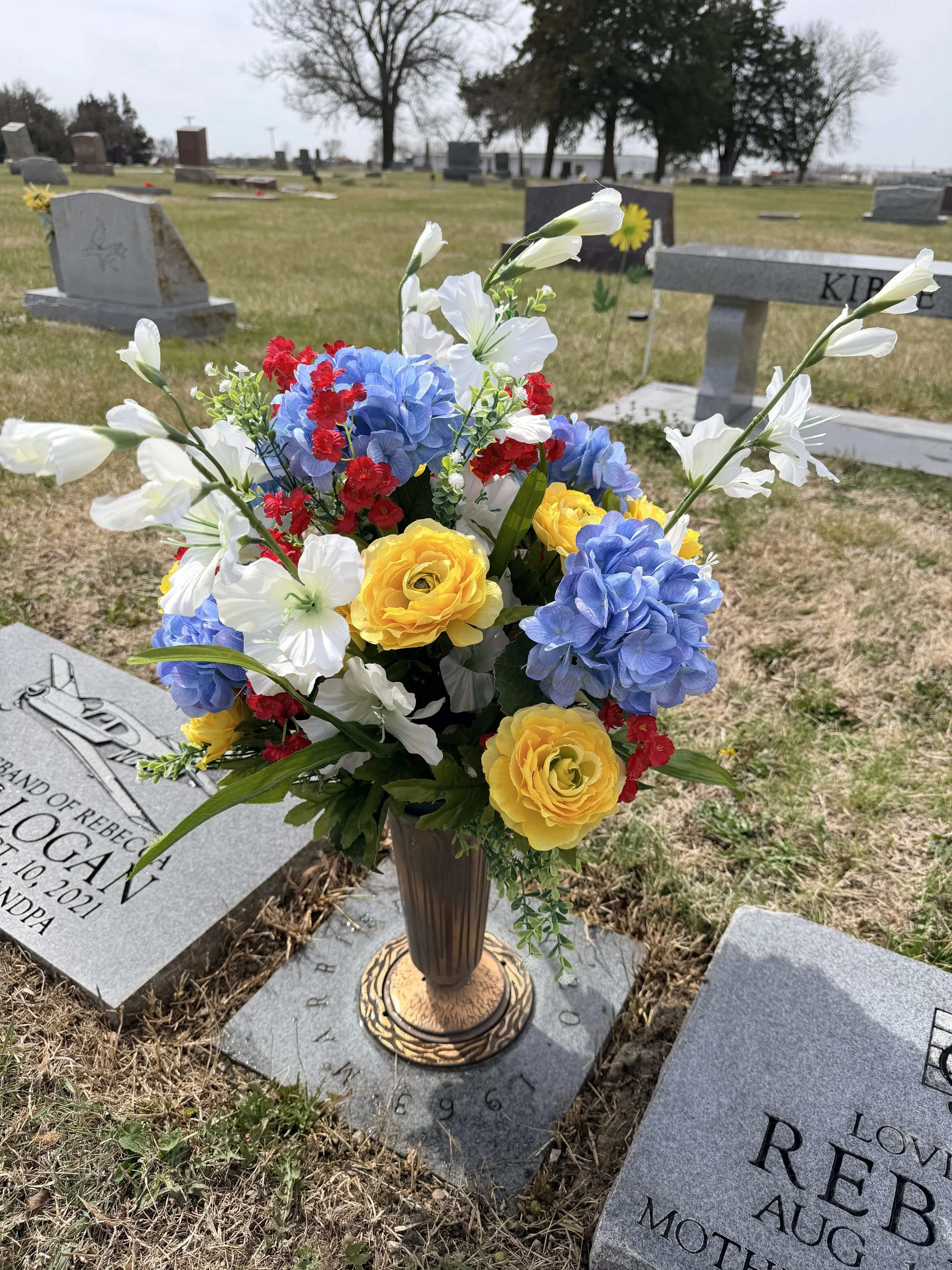 Summer Cemetary vase.jpeg