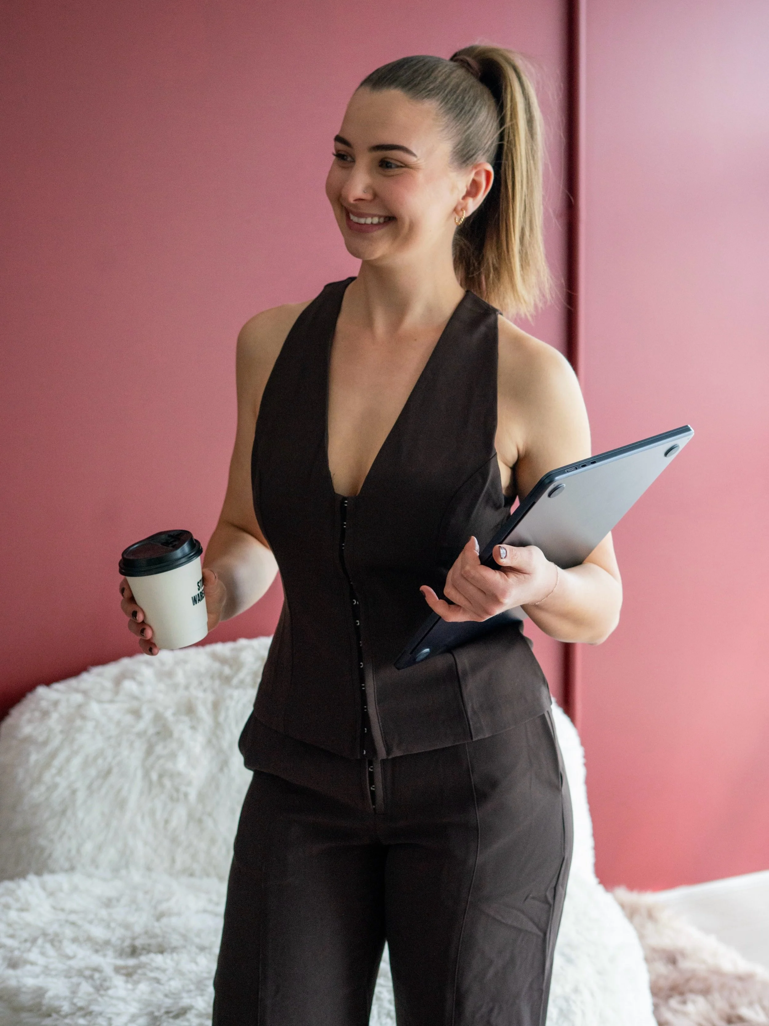 My favourite feeling? Knowing my clients are looked after. 

Keeping the books organised, the numbers clear, and taking one more thing off their plate &mdash; that&rsquo;s exactly why I do what I do 🤎

#bookkeeper #accounting #smallbusiness