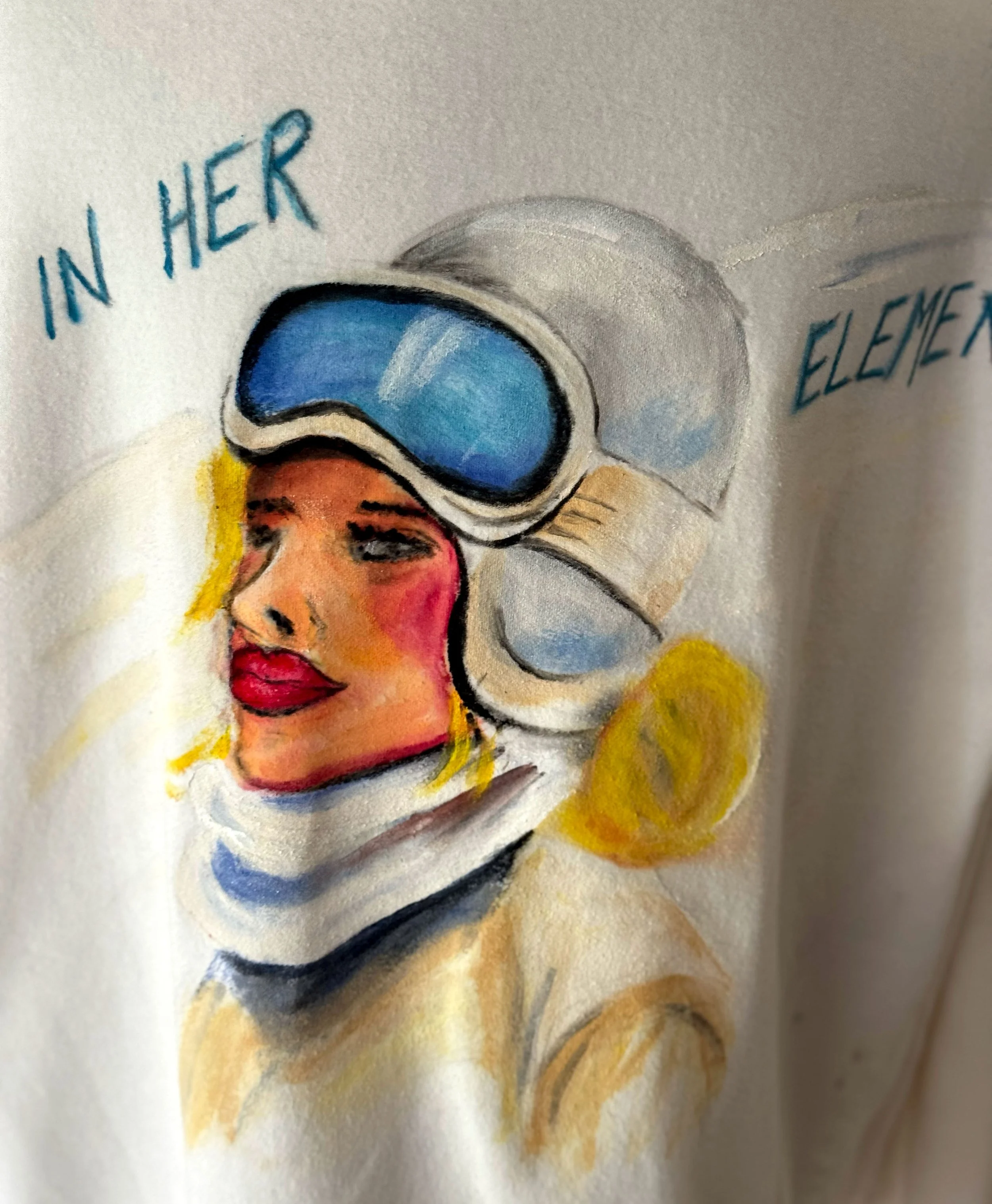 sweatshirt-betty-closeup.jpg