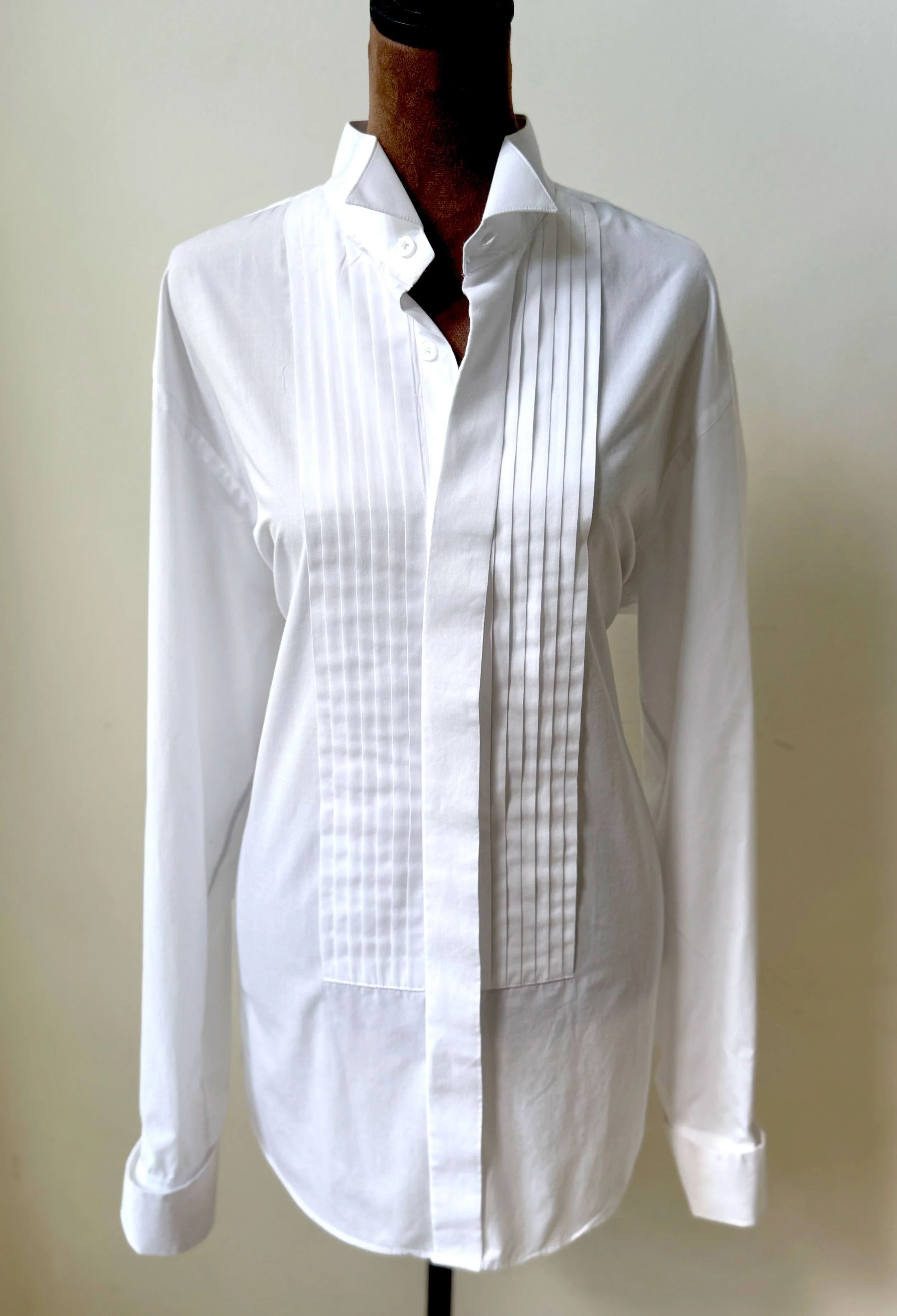 tuxedo-champagne-front-form.jpg