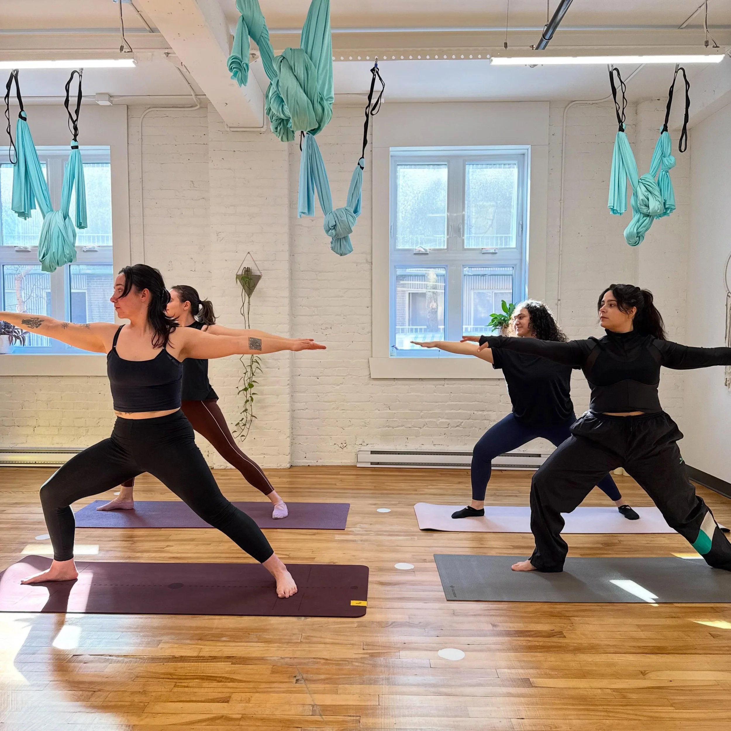 En cette Journ&eacute;e internationale du yoga, nous c&eacute;l&eacute;brons cette pratique qui nous rassemble, en d&eacute;veloppant la force, l&rsquo;&eacute;quilibre et la connexion, autant sur le tapis qu&rsquo;en dehors. 

Merci &agrave; chaque 