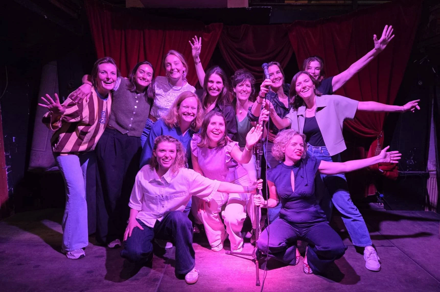 Groepsfoto cursisten Comedy Queens