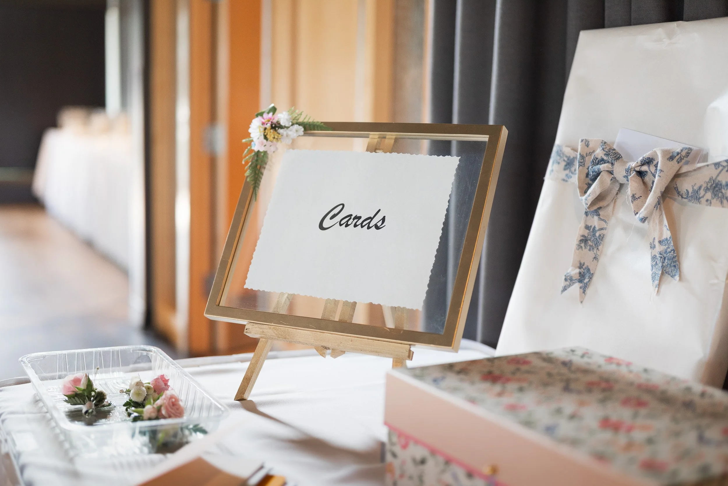 Seymour_GolfandCountryClub_Wedding-0009.jpg