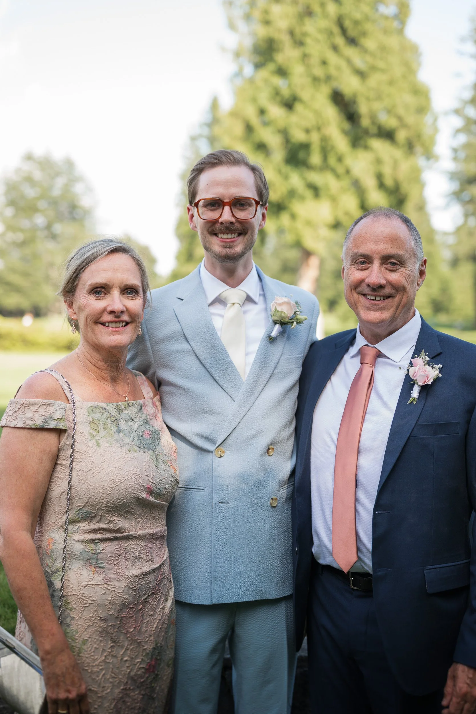 Seymour_GolfandCountryClub_Wedding-0105.jpg