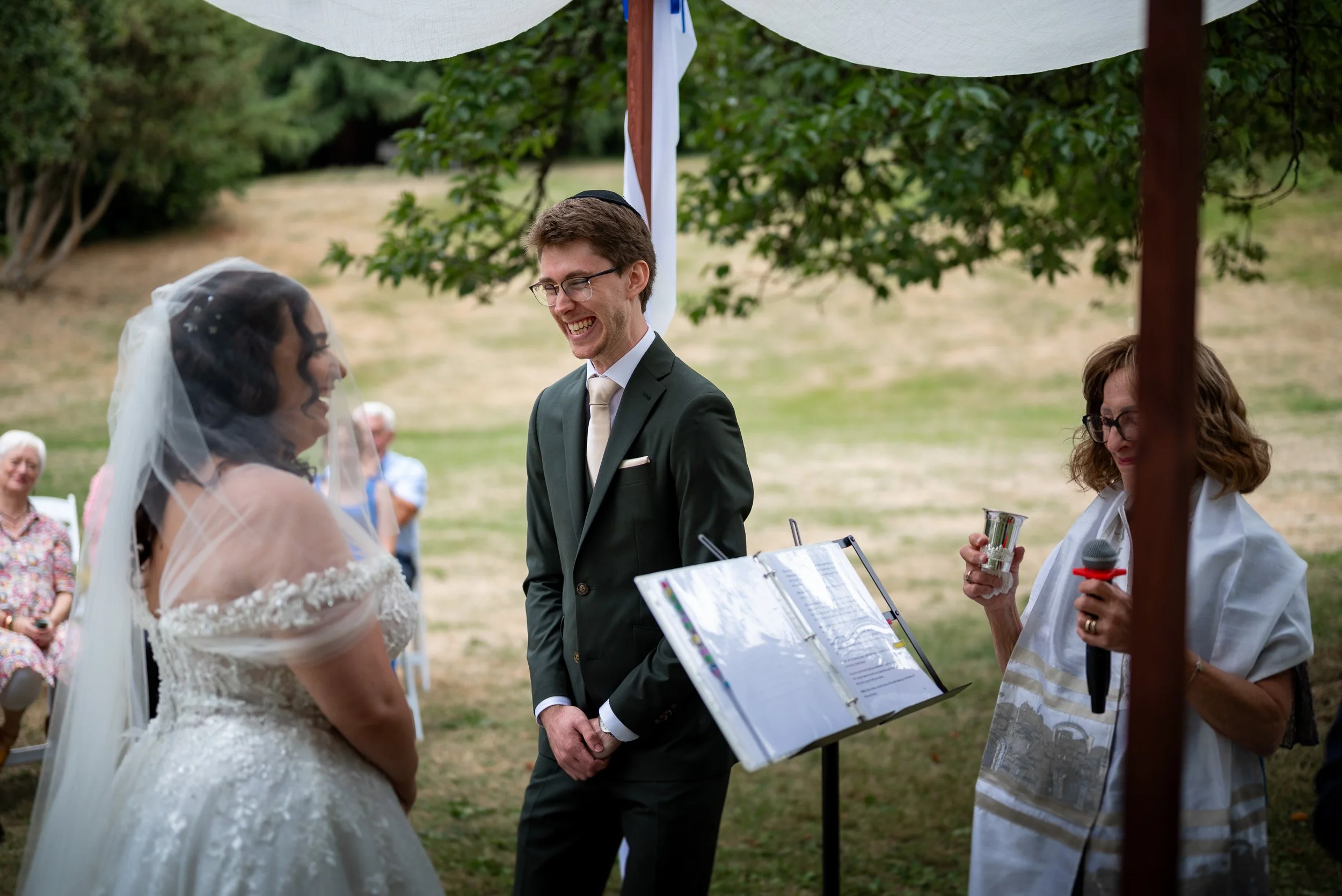 QueenElizabethPark_Wedding_C-0088.jpg