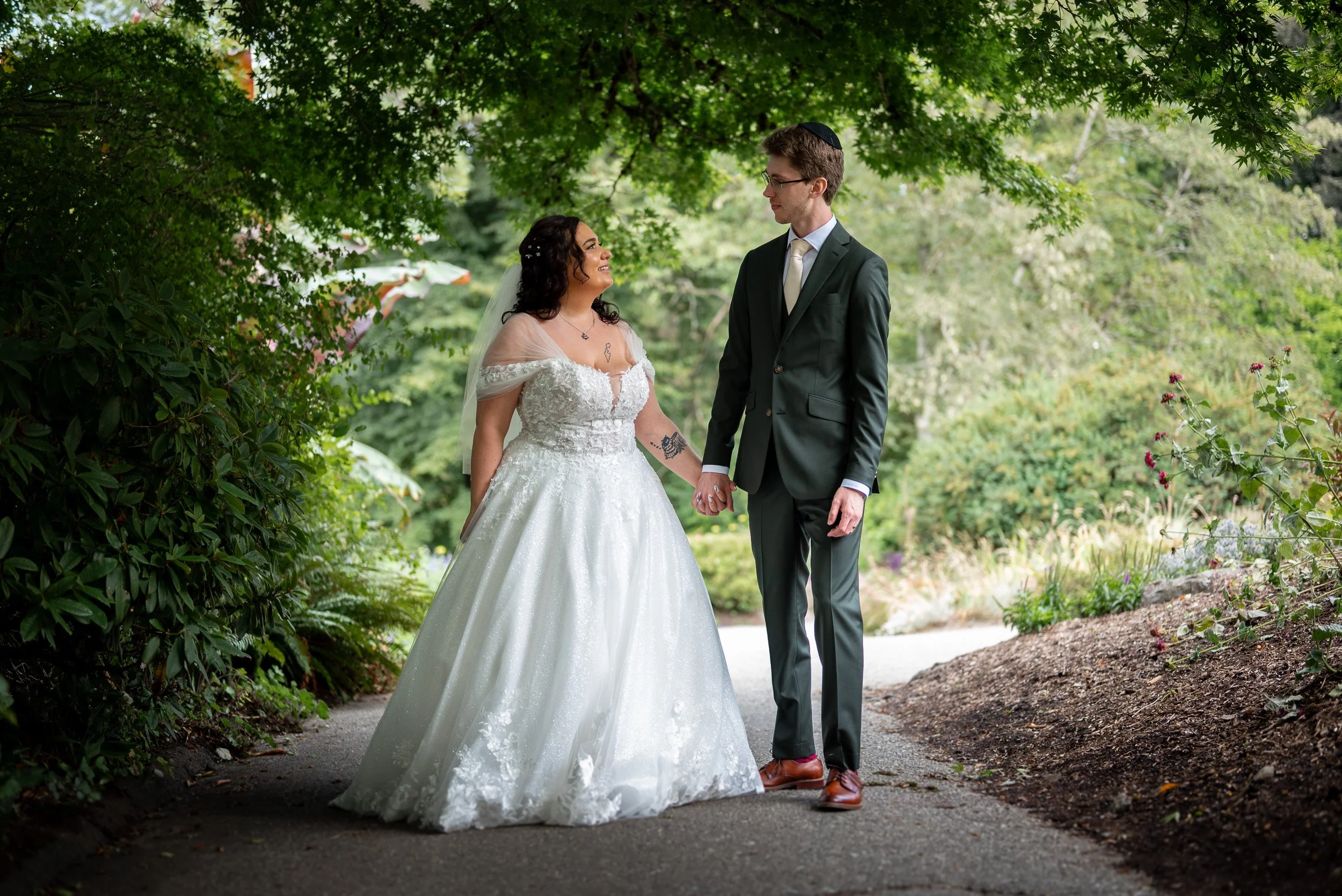 QueenElizabethPark_Wedding_BG-0028.jpg