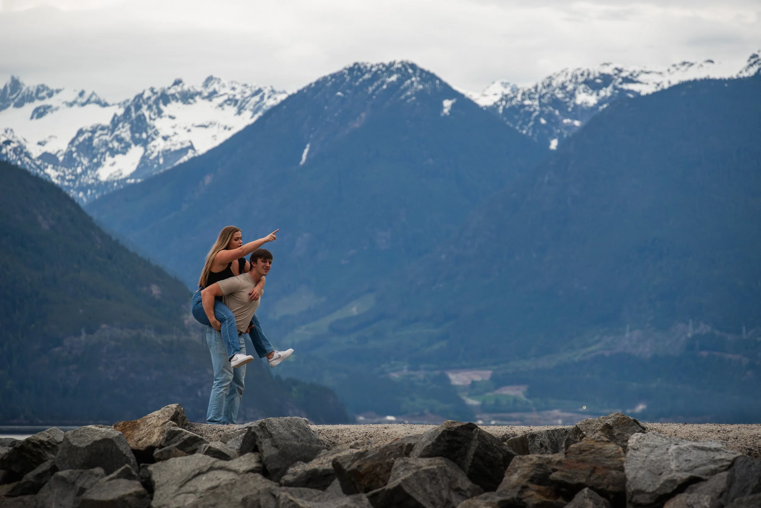 Porteau_Cove_Couples_Photoshoot-0083.jpg